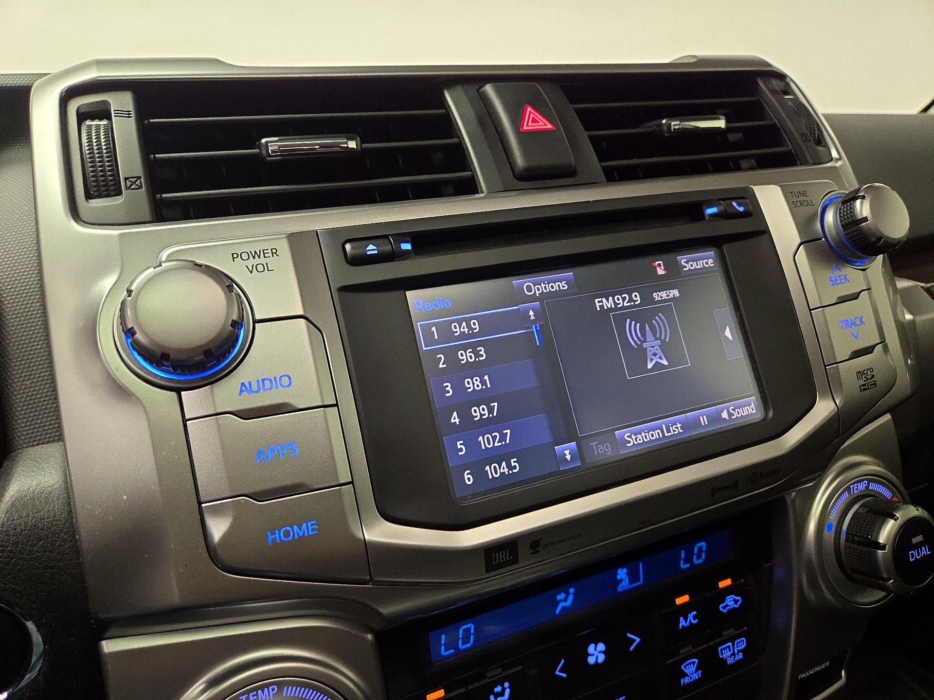 Thumbnail: 2019 Toyota 4Runner - 15