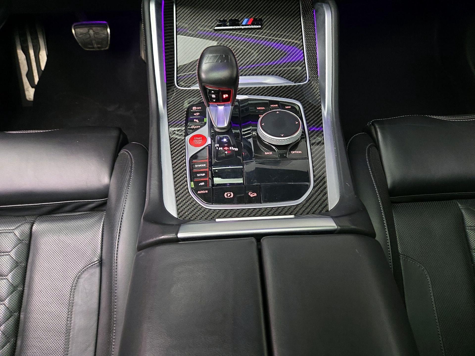 Thumbnail: 2021 BMW X6 - 18