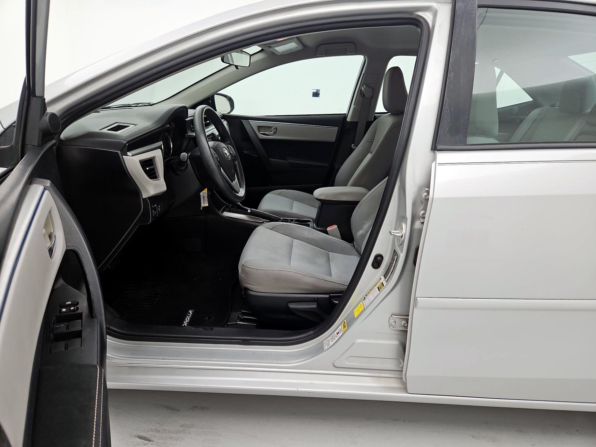 Thumbnail: 2016 Toyota Corolla - 11