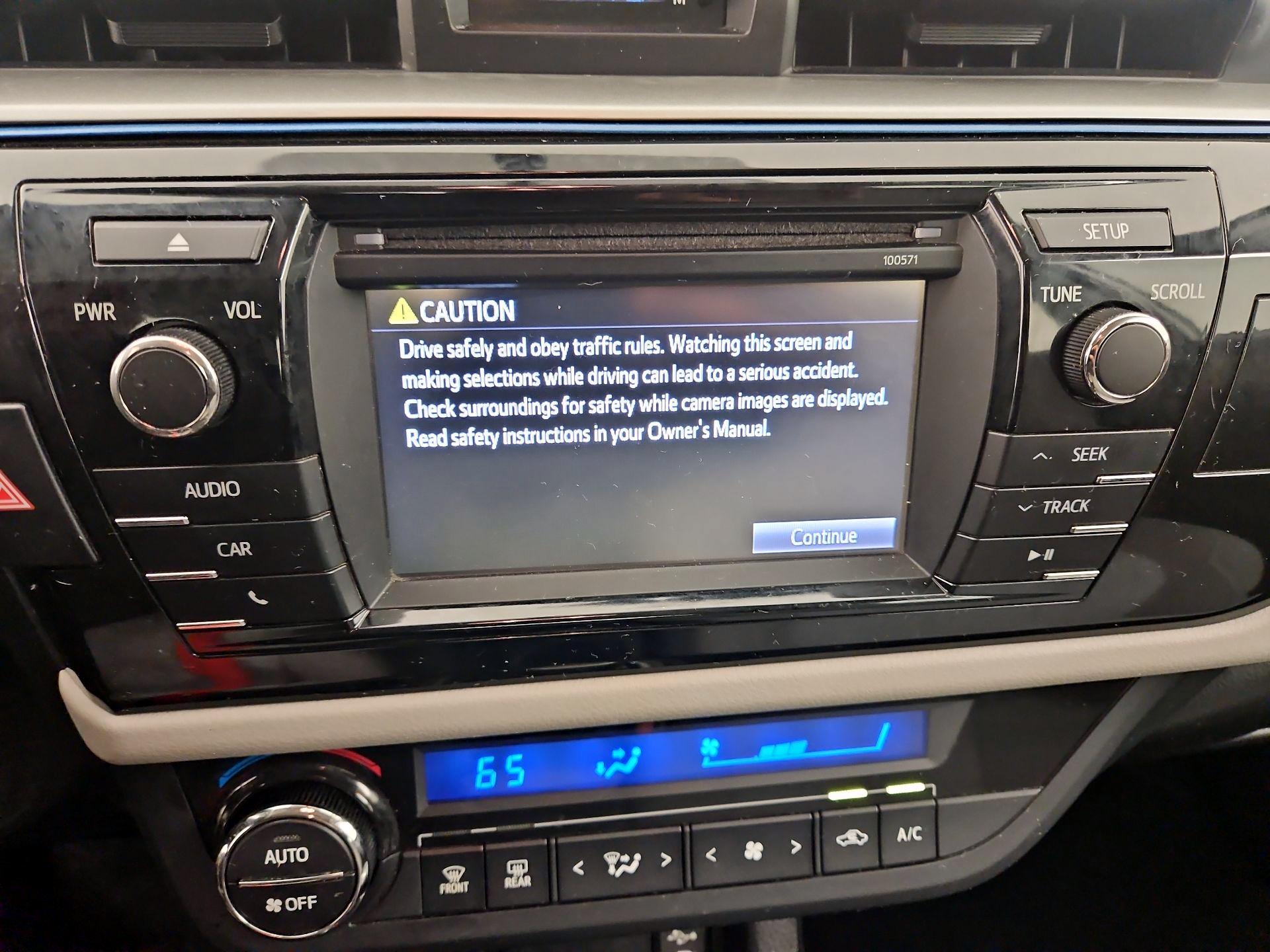 Thumbnail: 2016 Toyota Corolla - 15