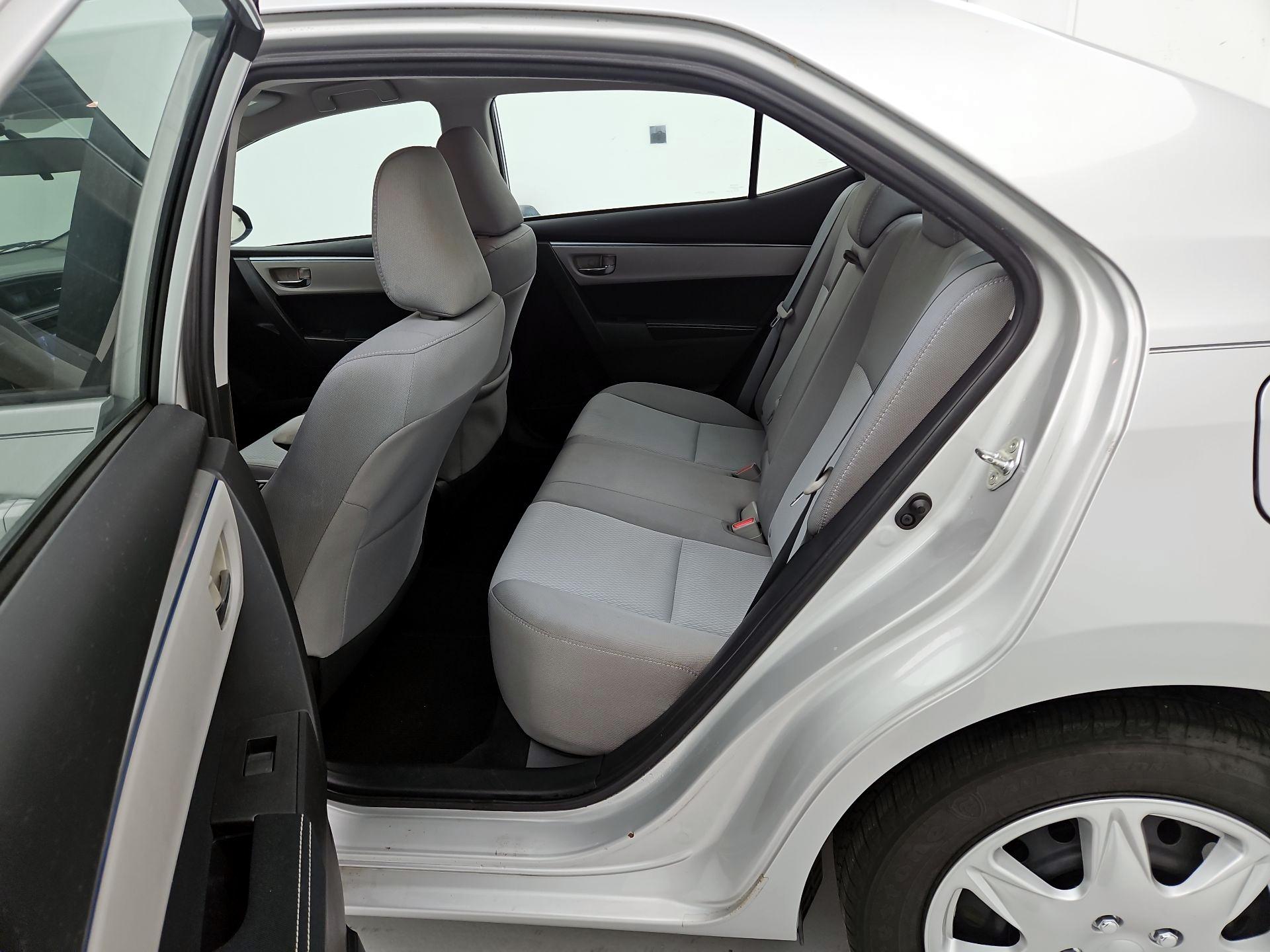 Thumbnail: 2016 Toyota Corolla - 19