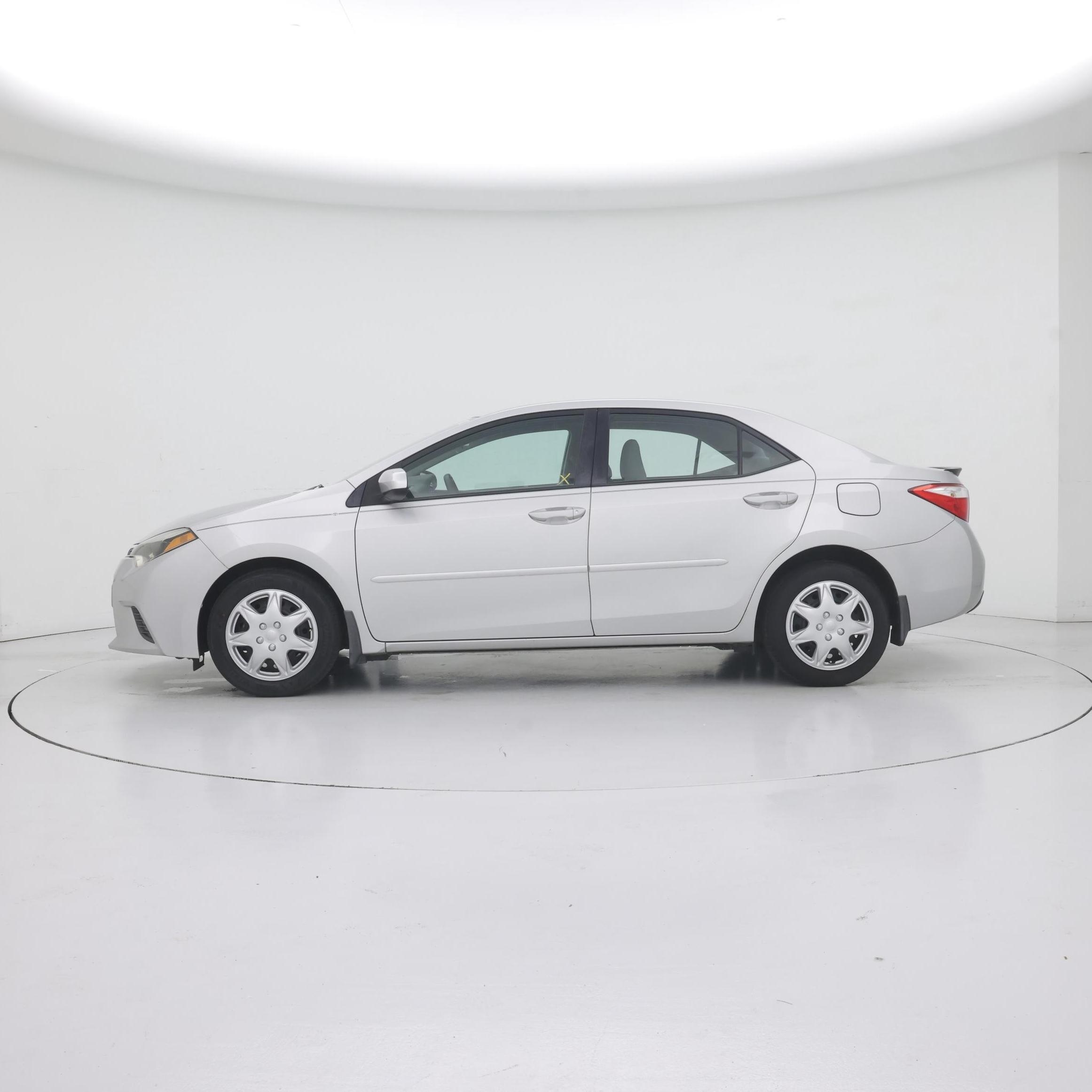 Thumbnail: 2016 Toyota Corolla - 3