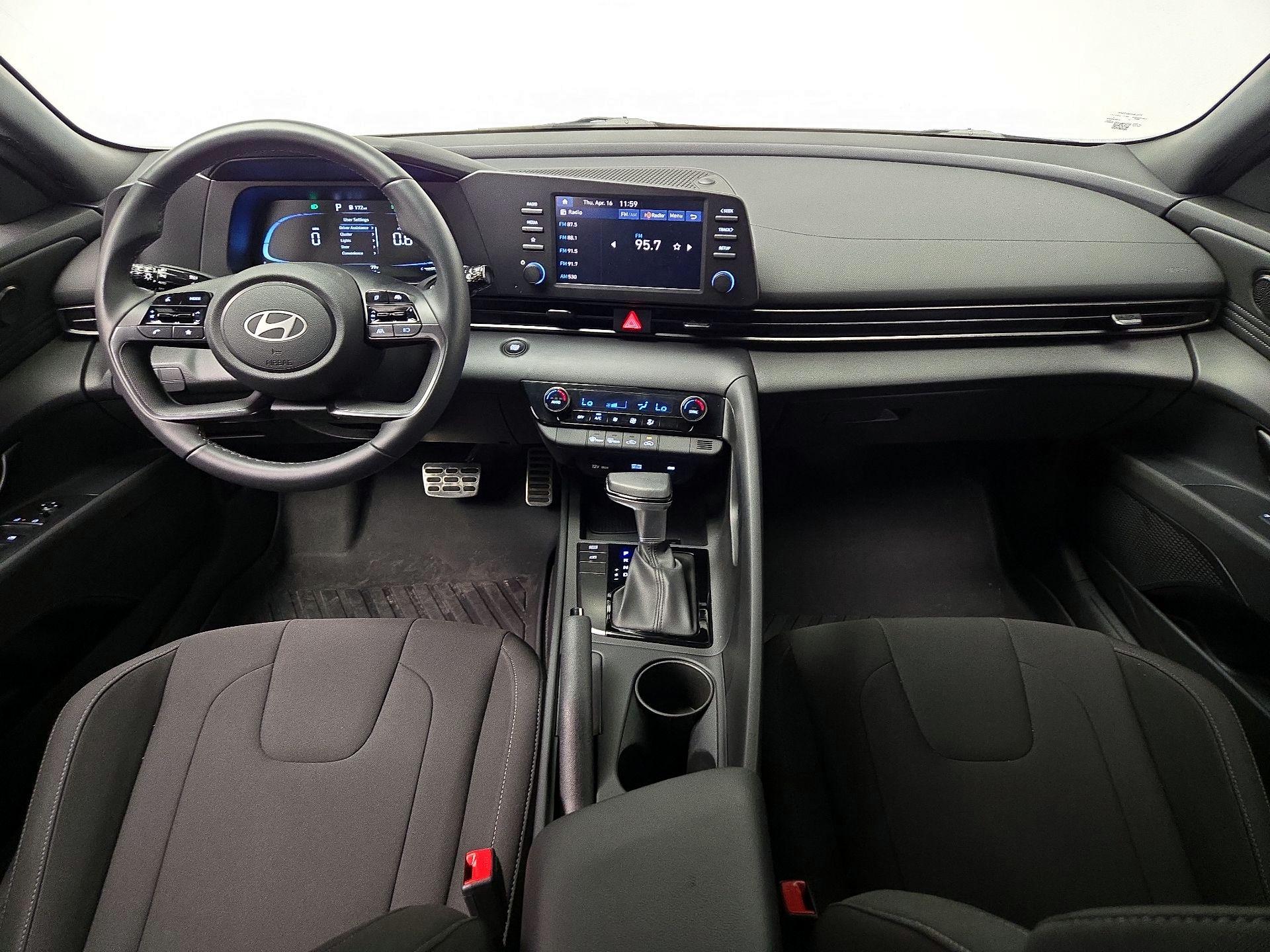 Thumbnail: 2025 Hyundai Elantra - 9