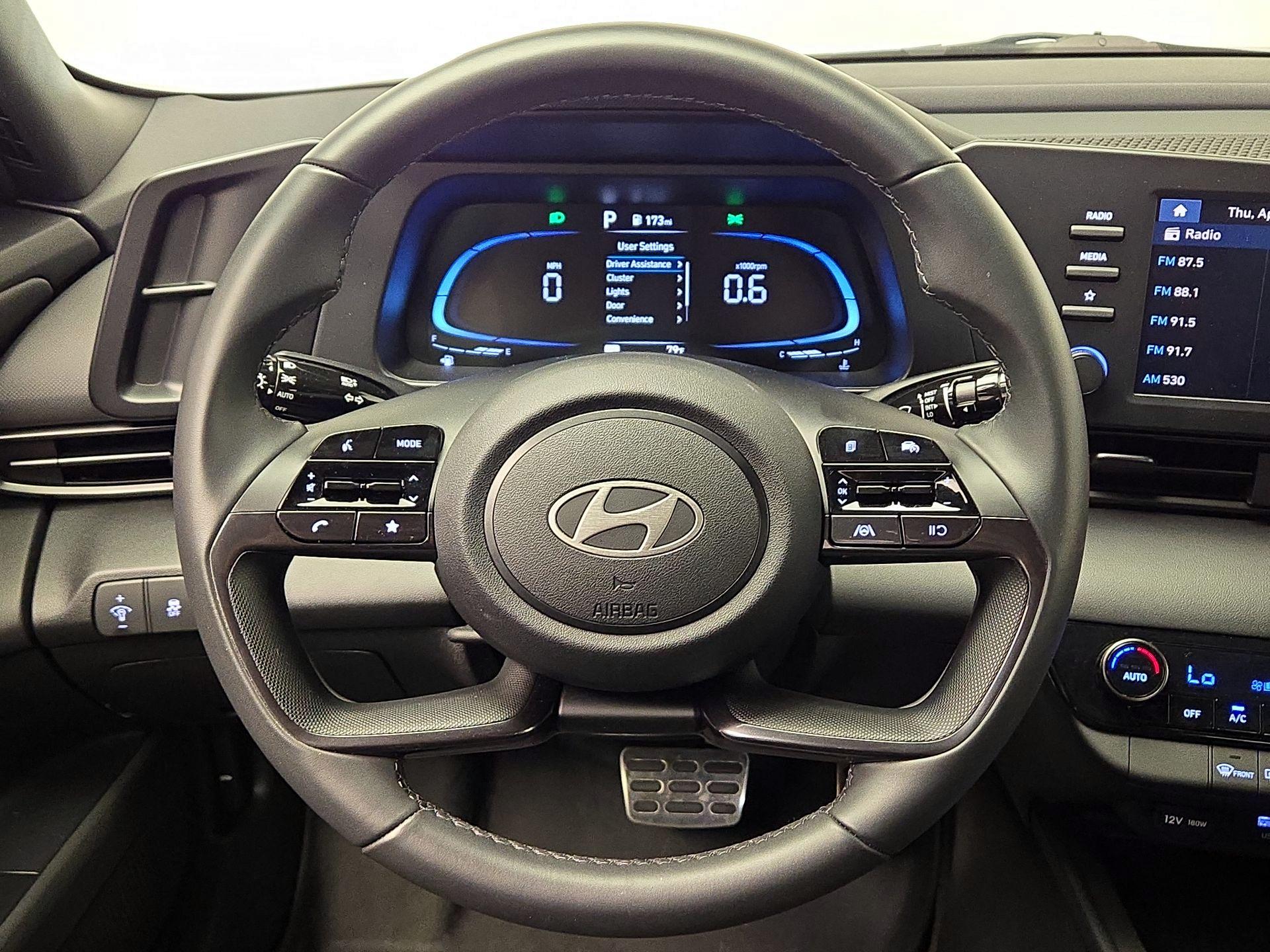 Thumbnail: 2025 Hyundai Elantra - 10