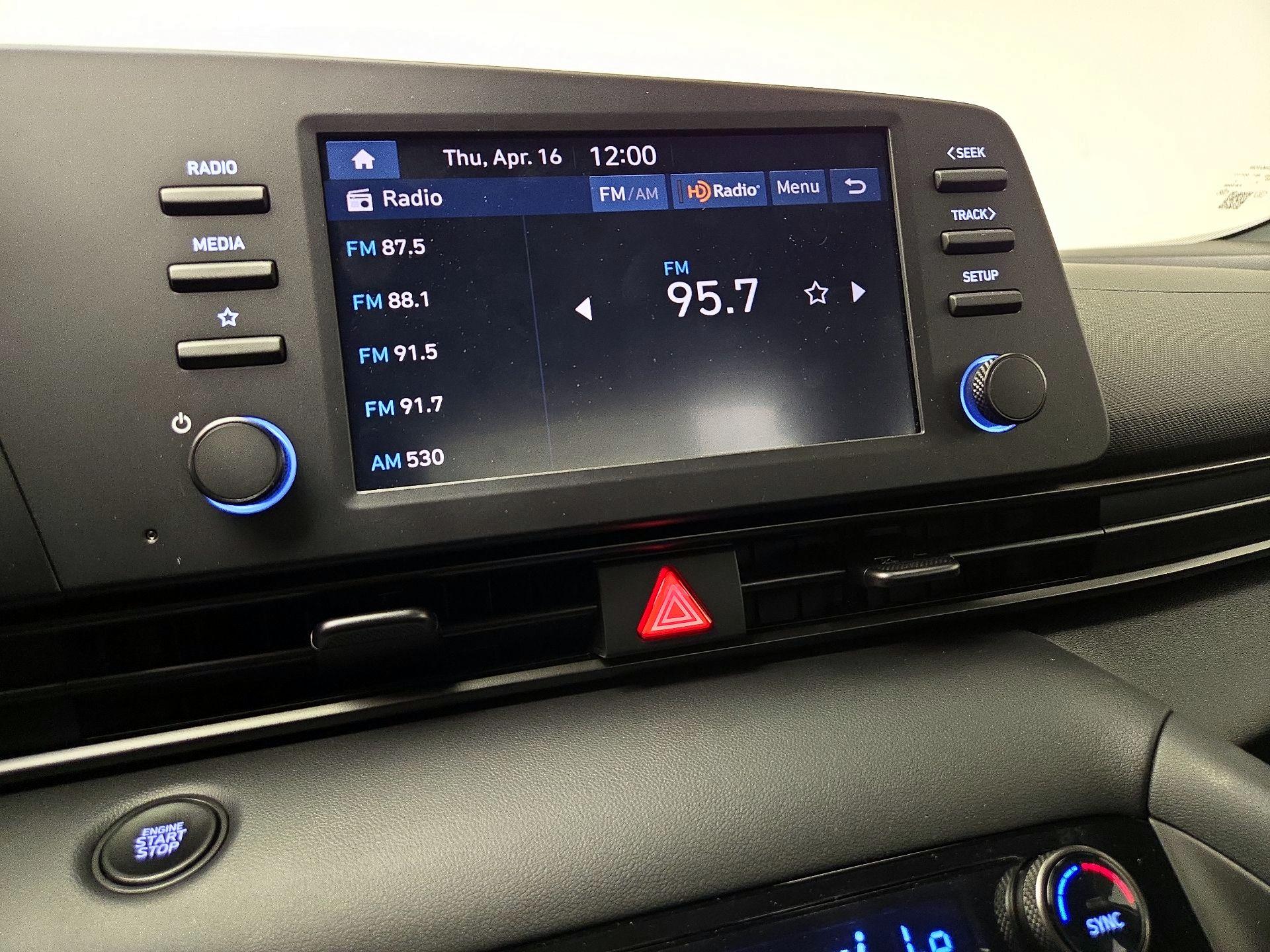 Thumbnail: 2025 Hyundai Elantra - 15