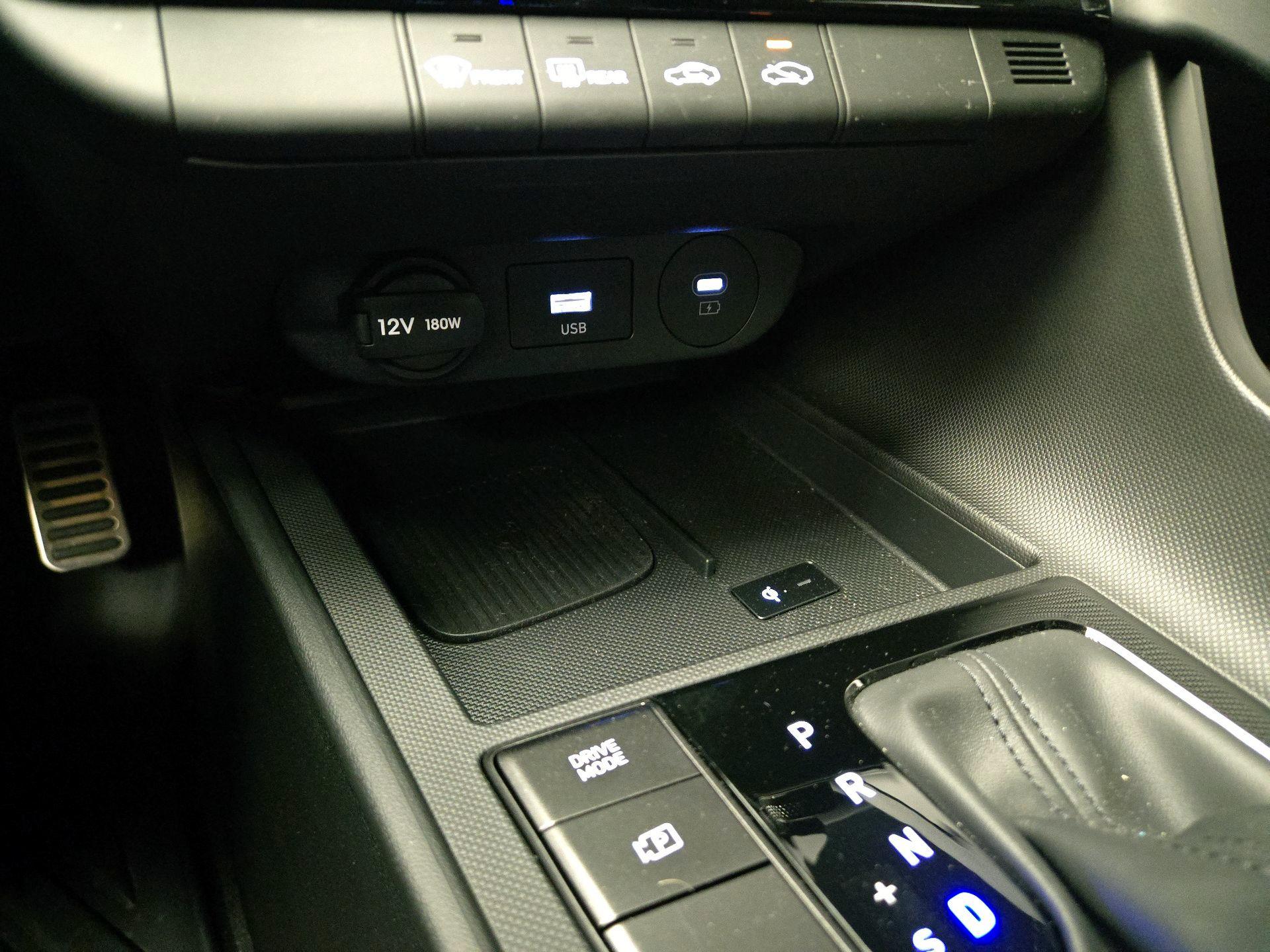 Thumbnail: 2025 Hyundai Elantra - 18