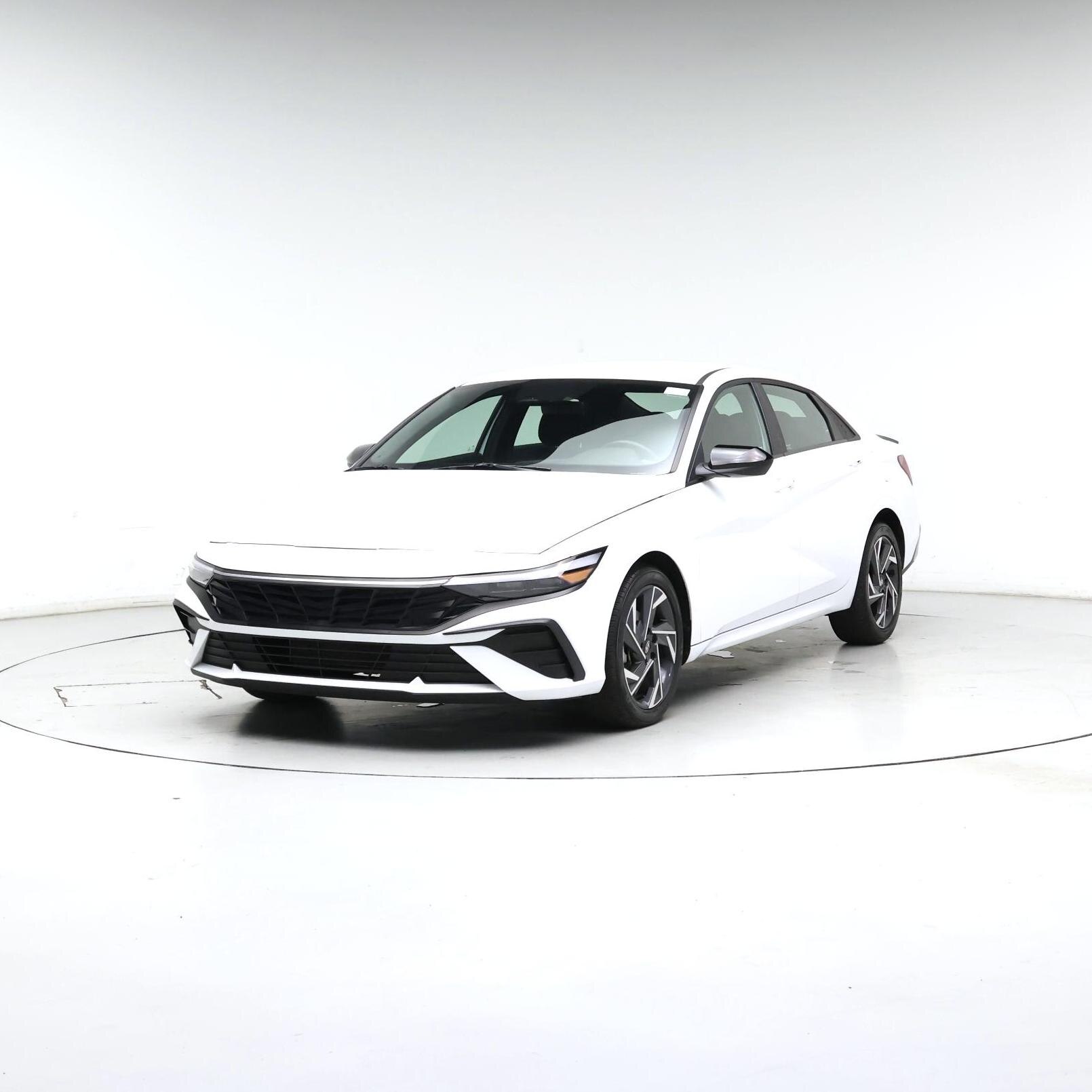 Thumbnail: 2025 Hyundai Elantra - 4