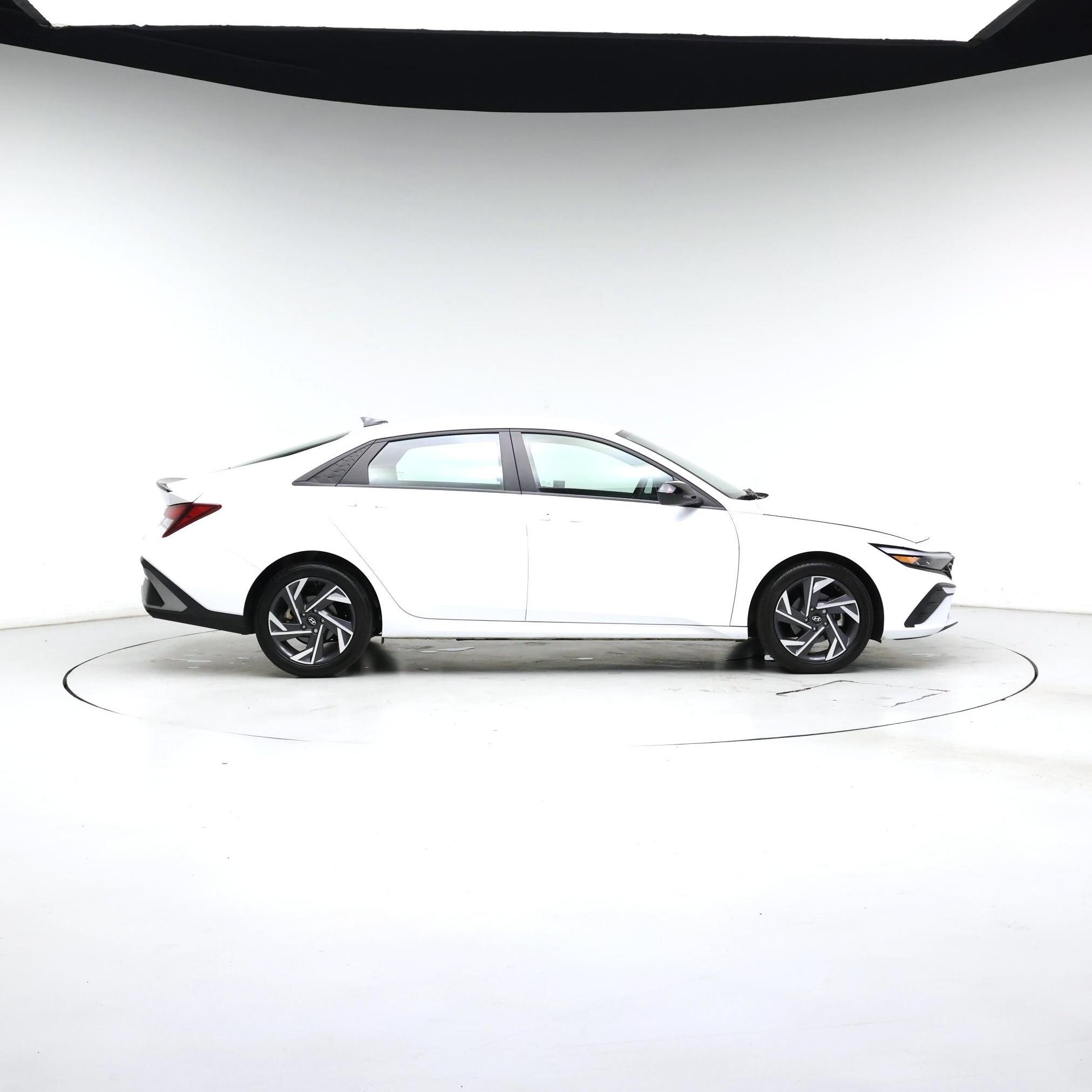 Thumbnail: 2025 Hyundai Elantra - 7