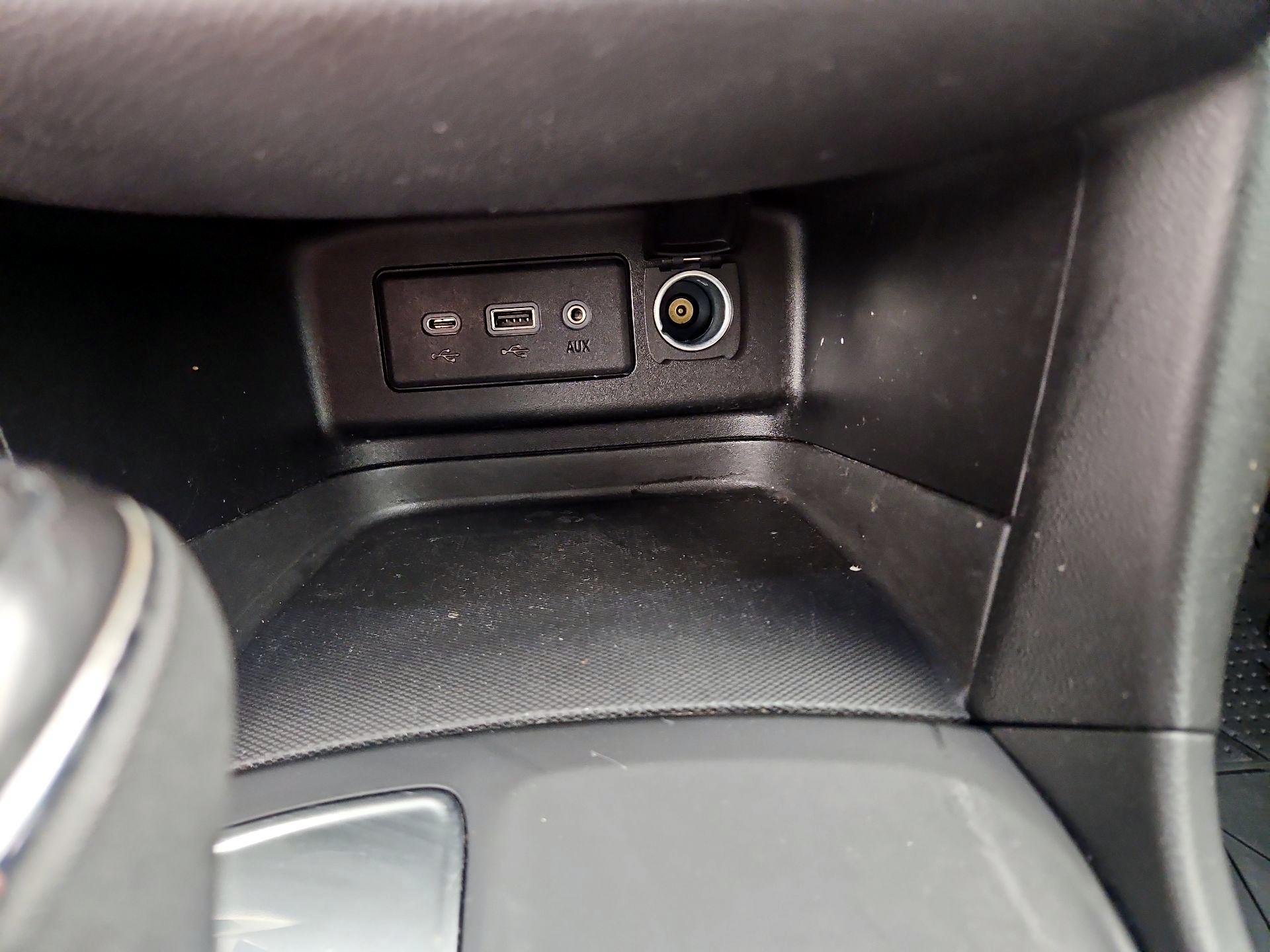 Thumbnail: 2020 Chevrolet Equinox - 18