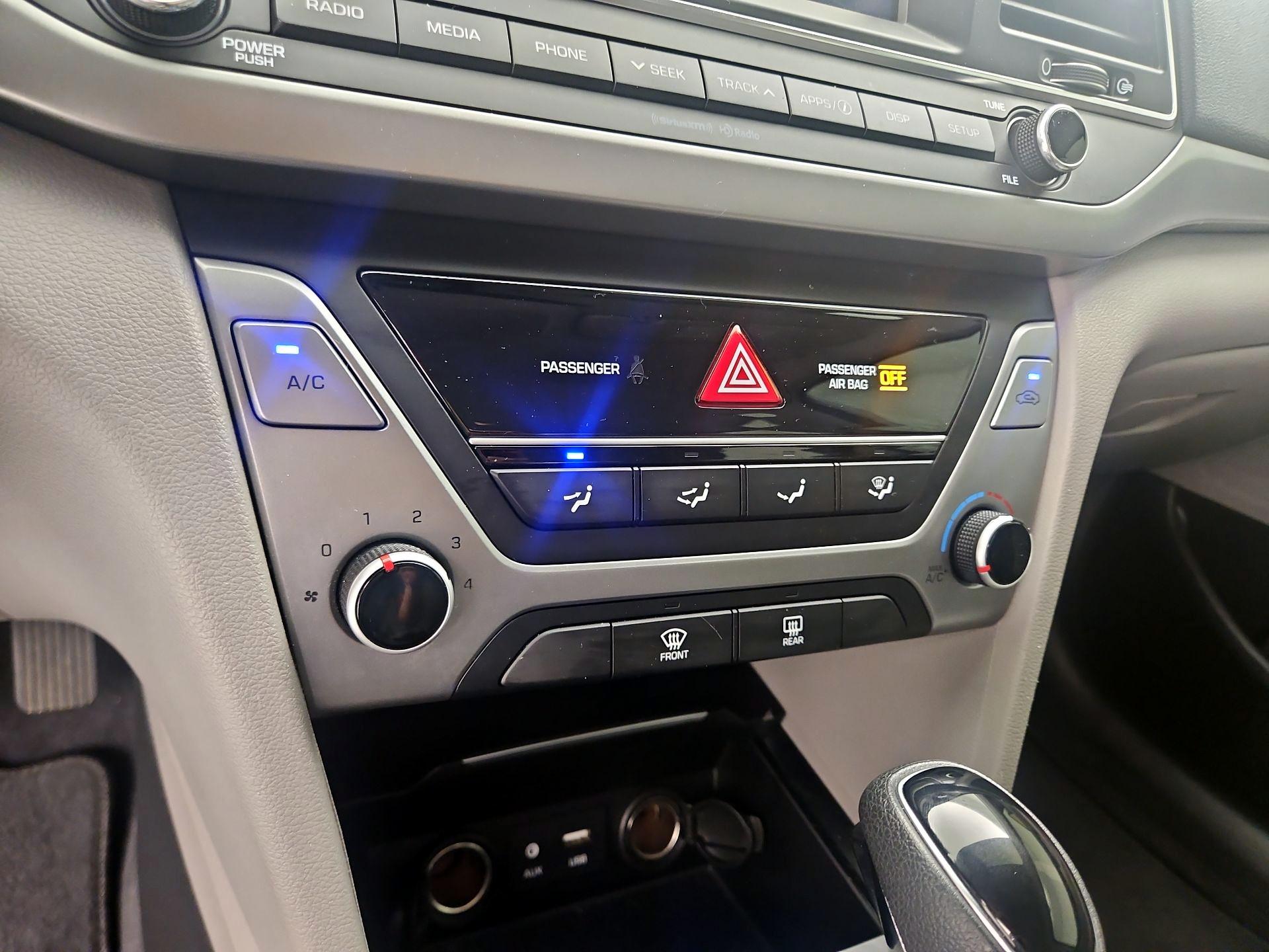 Thumbnail: 2017 Hyundai Elantra - 14