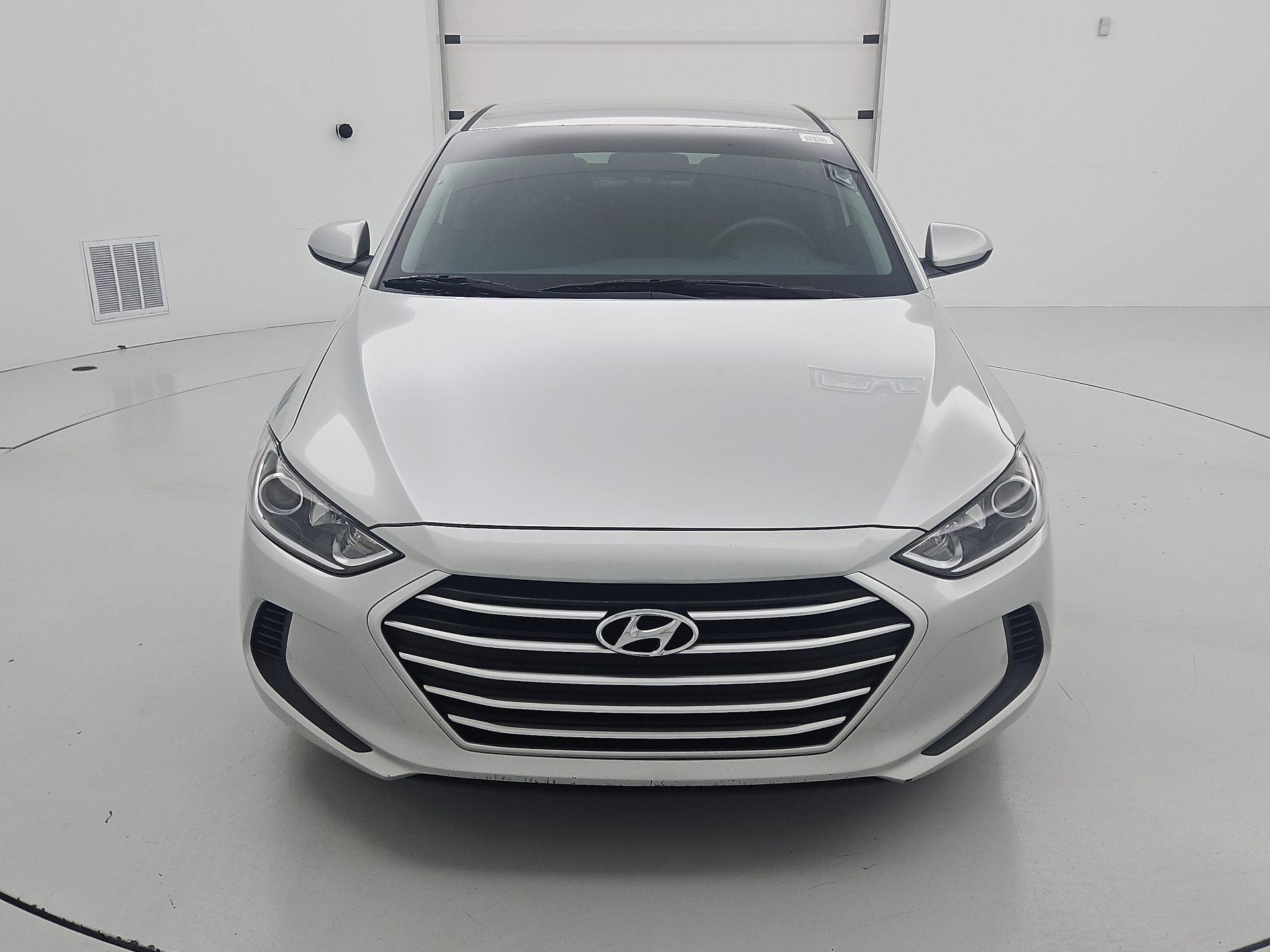 Thumbnail: 2017 Hyundai Elantra - 2