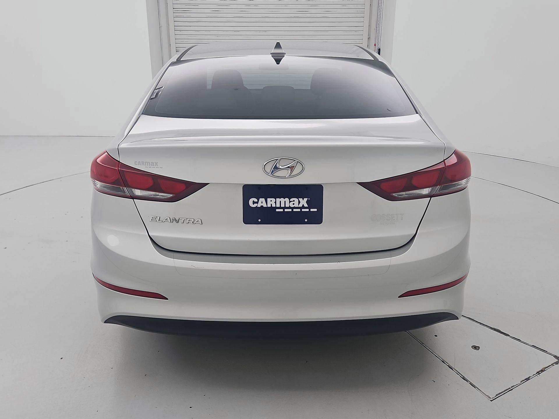 Thumbnail: 2017 Hyundai Elantra - 6