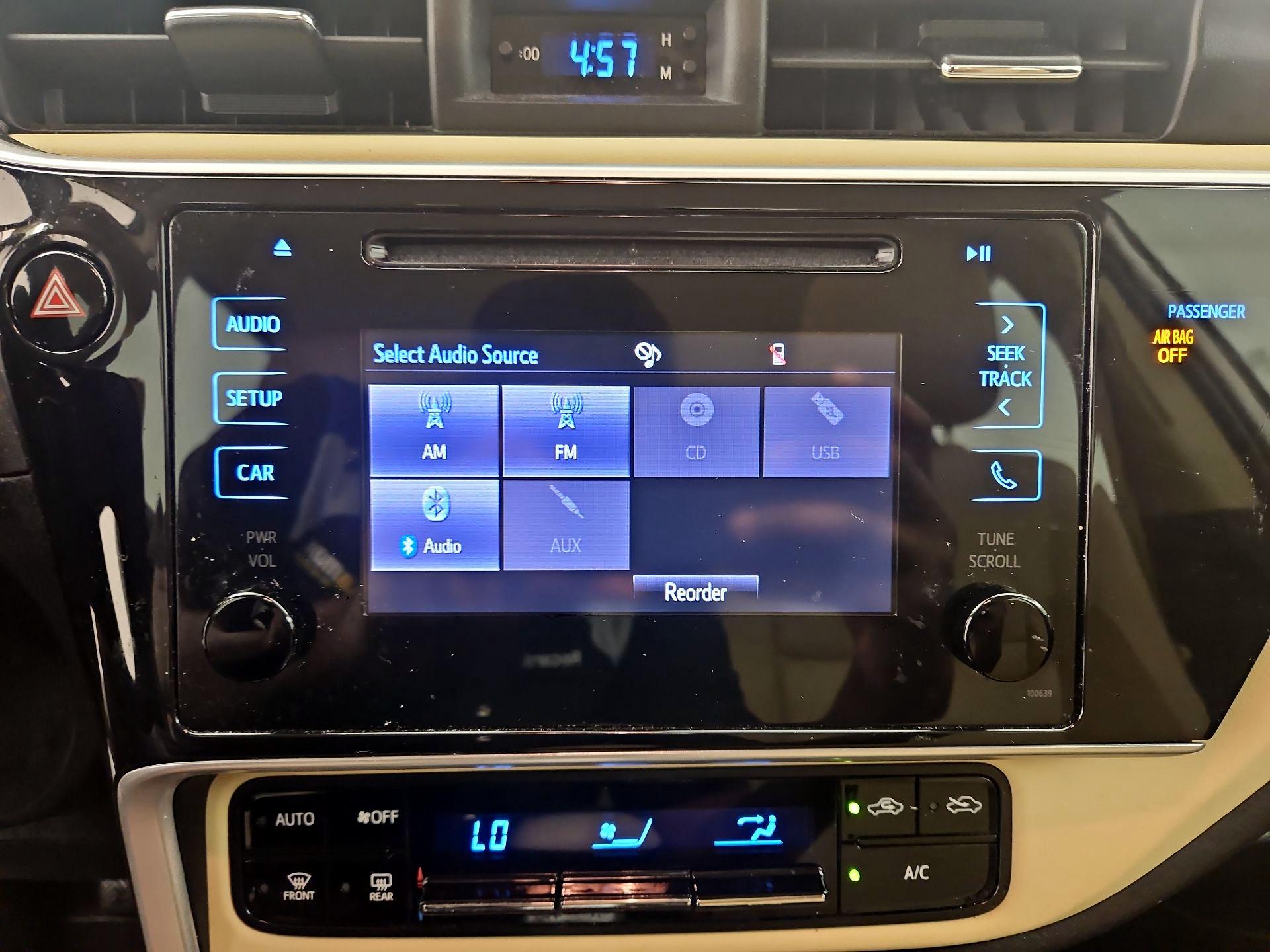 Thumbnail: 2018 Toyota Corolla - 15