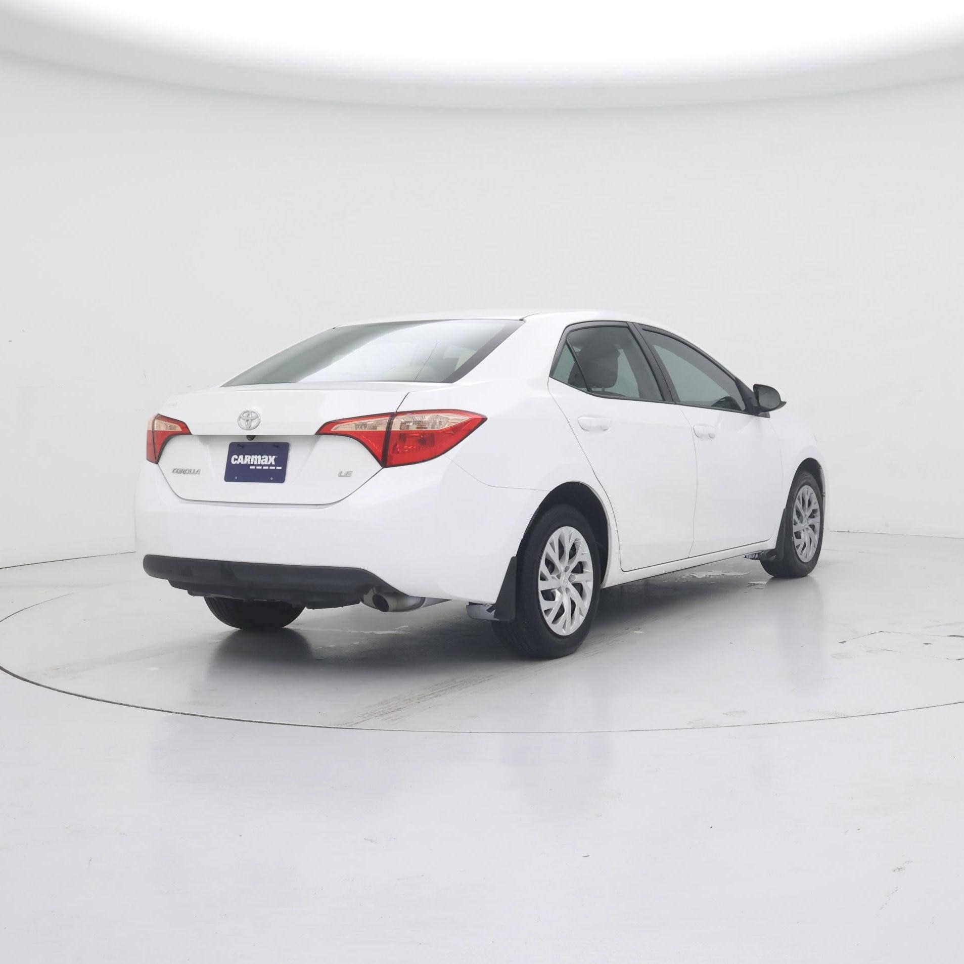 Thumbnail: 2018 Toyota Corolla - 8