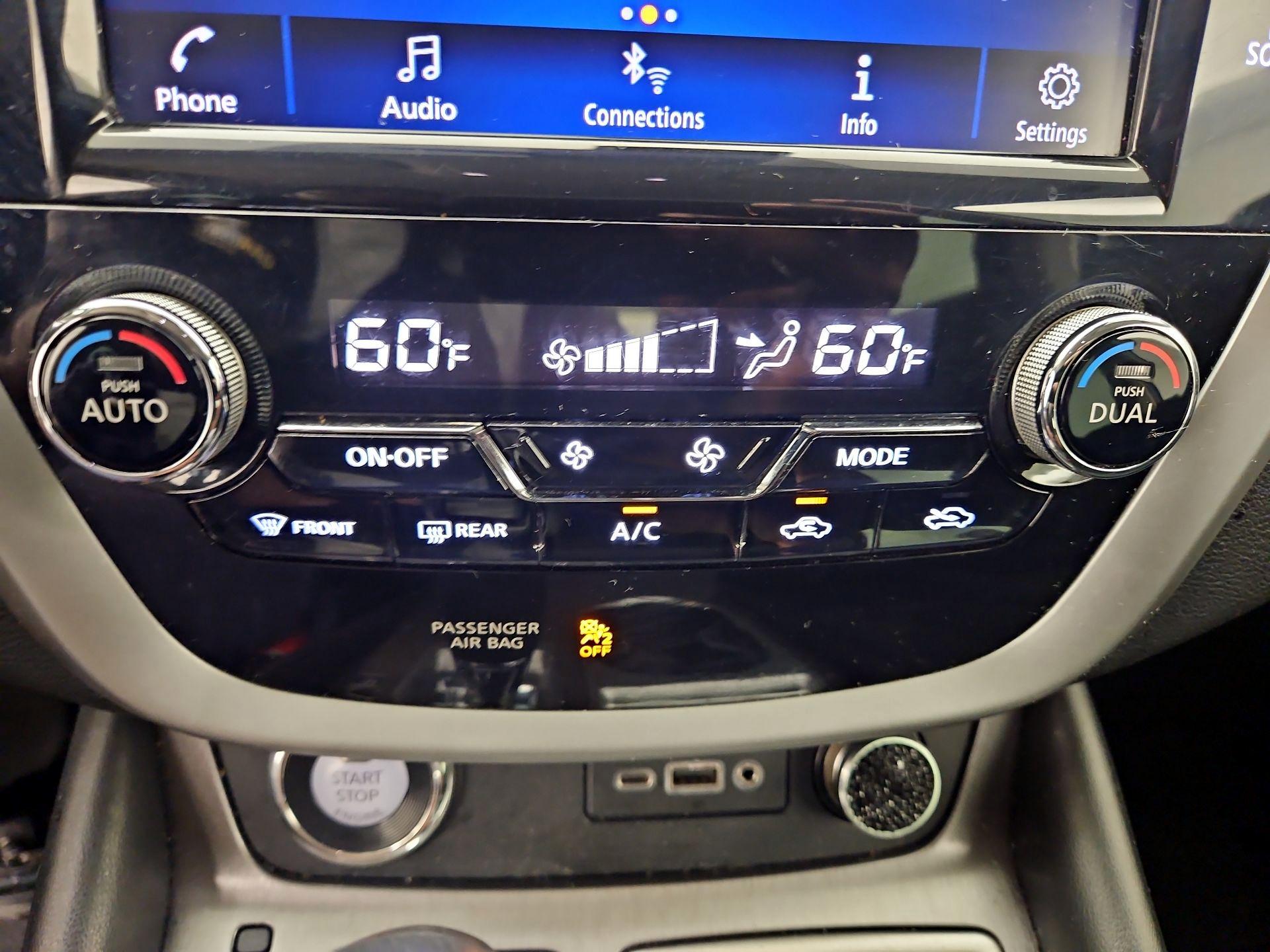 Thumbnail: 2021 Nissan Murano - 16