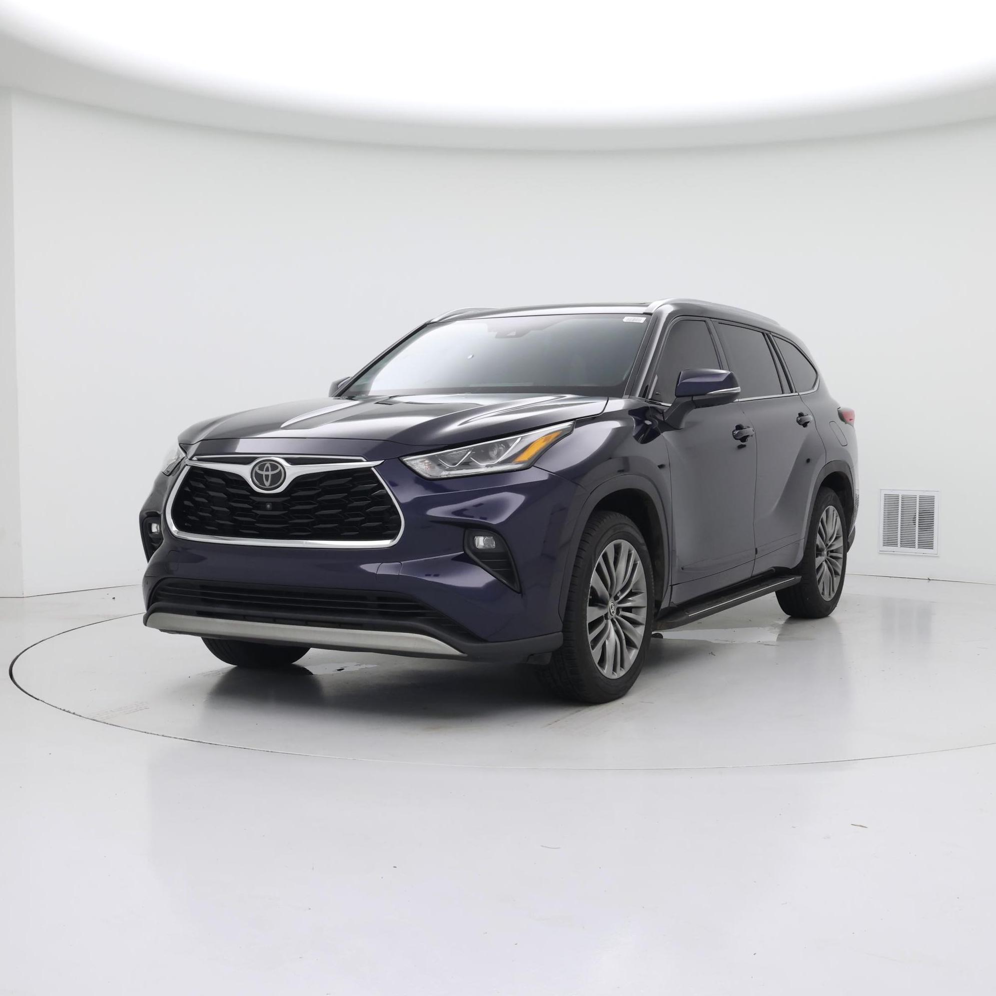 Thumbnail: 2020 Toyota Highlander - 4