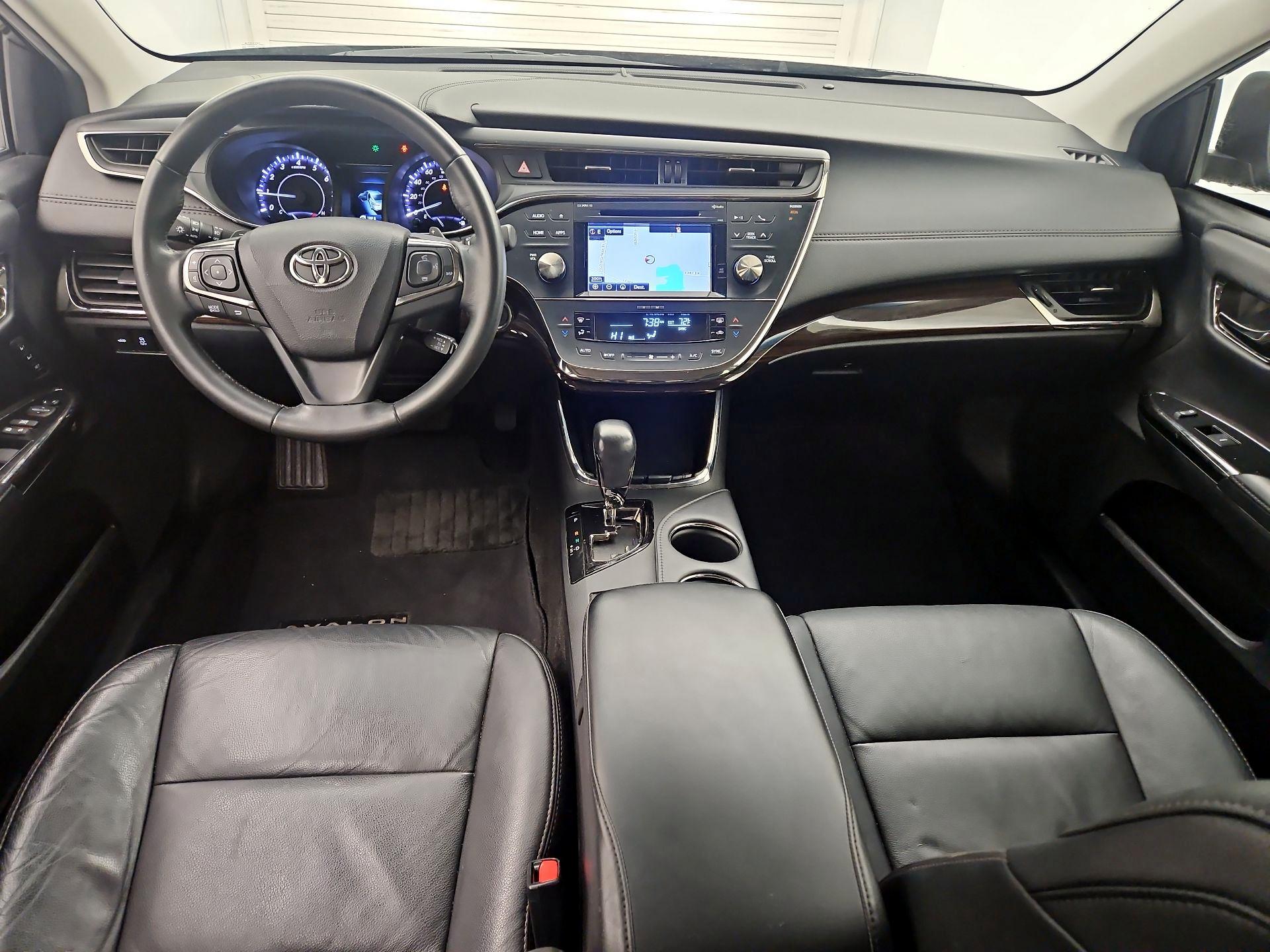 Thumbnail: 2015 Toyota Avalon - 9