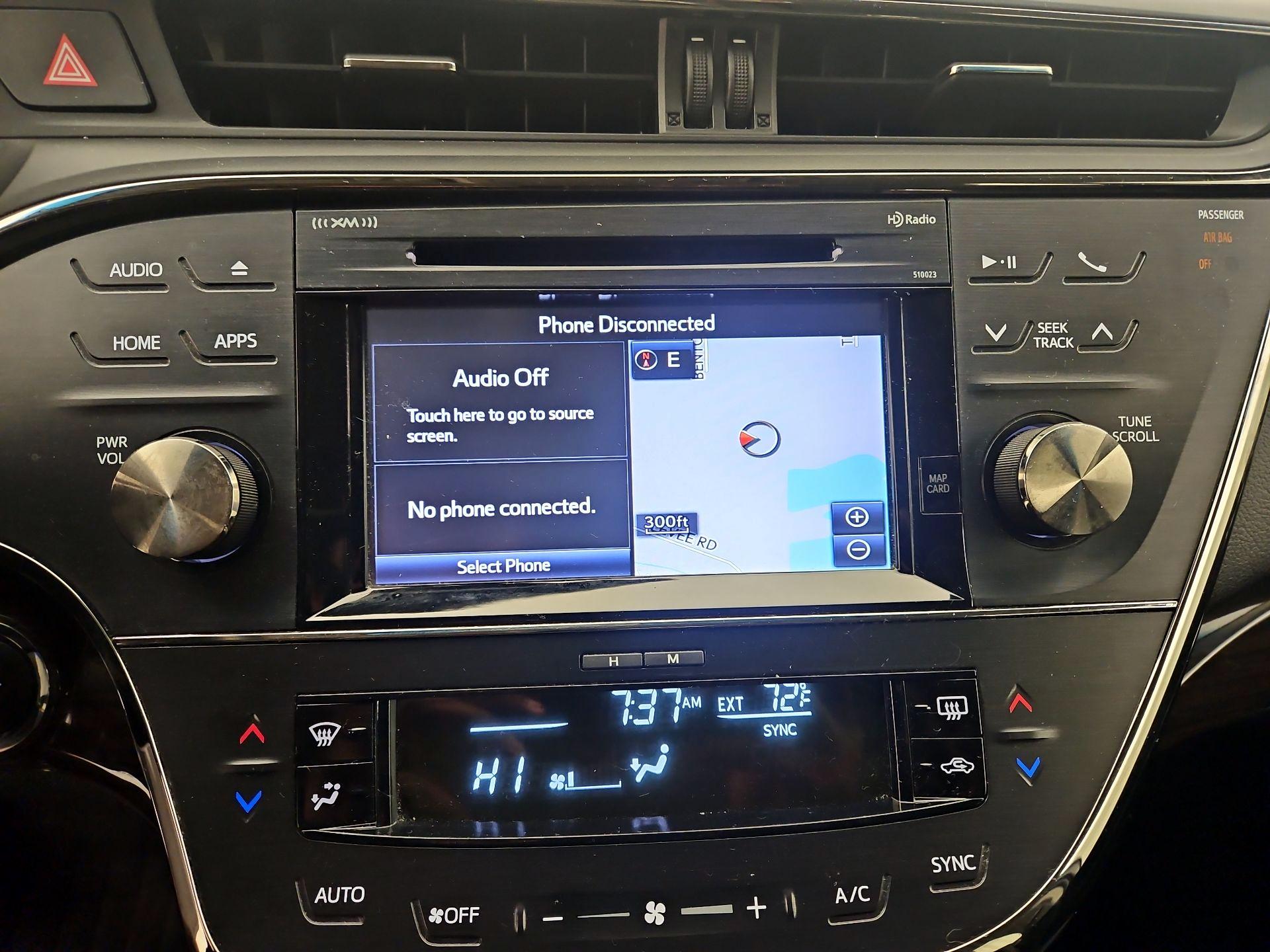 Thumbnail: 2015 Toyota Avalon - 16