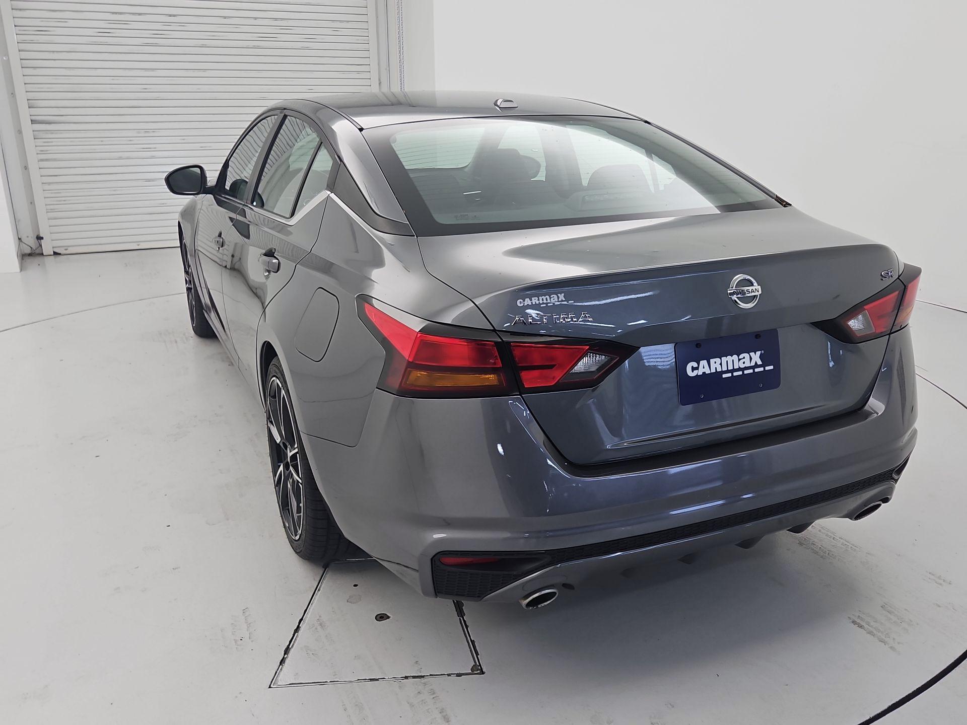 Thumbnail: 2019 Nissan Altima - 7