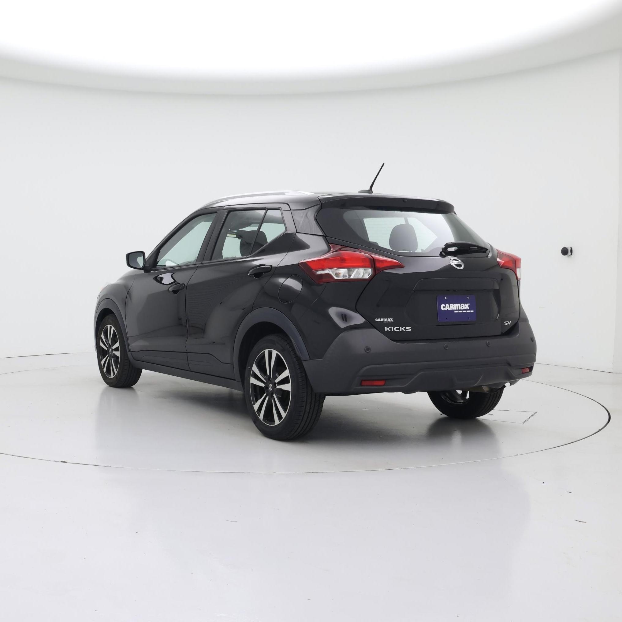 Thumbnail: 2020 Nissan Kicks - 2