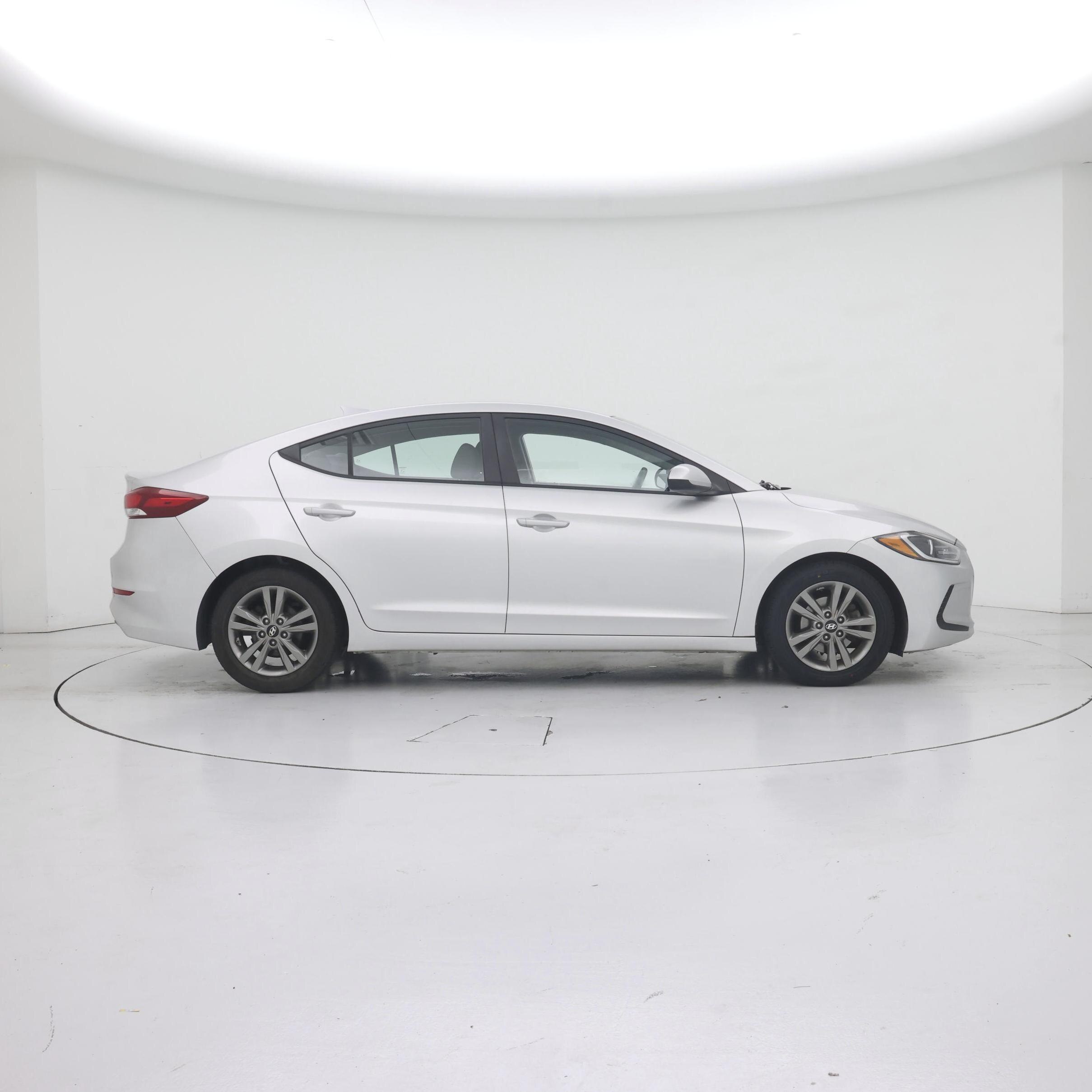 Thumbnail: 2018 Hyundai Elantra - 7