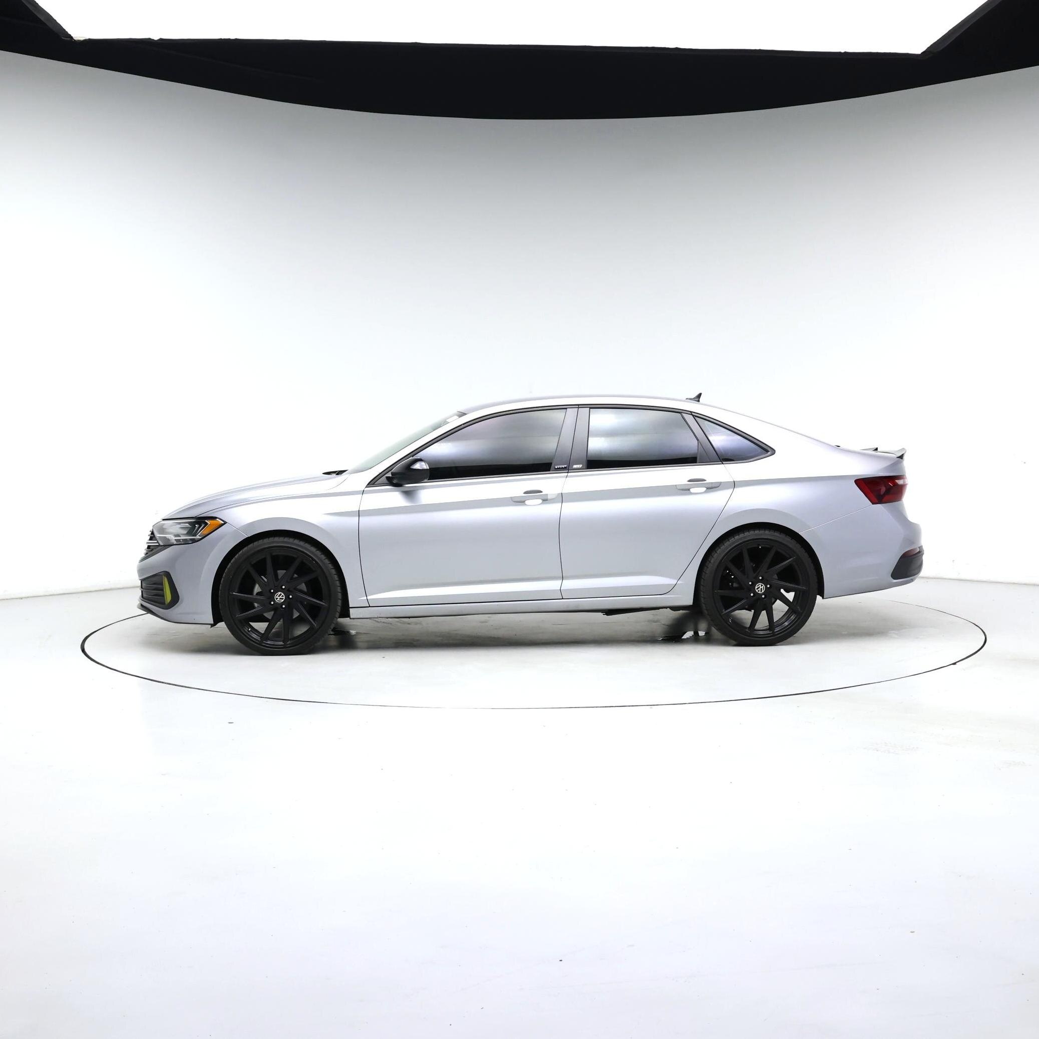 Thumbnail: 2023 Volkswagen Jetta - 3