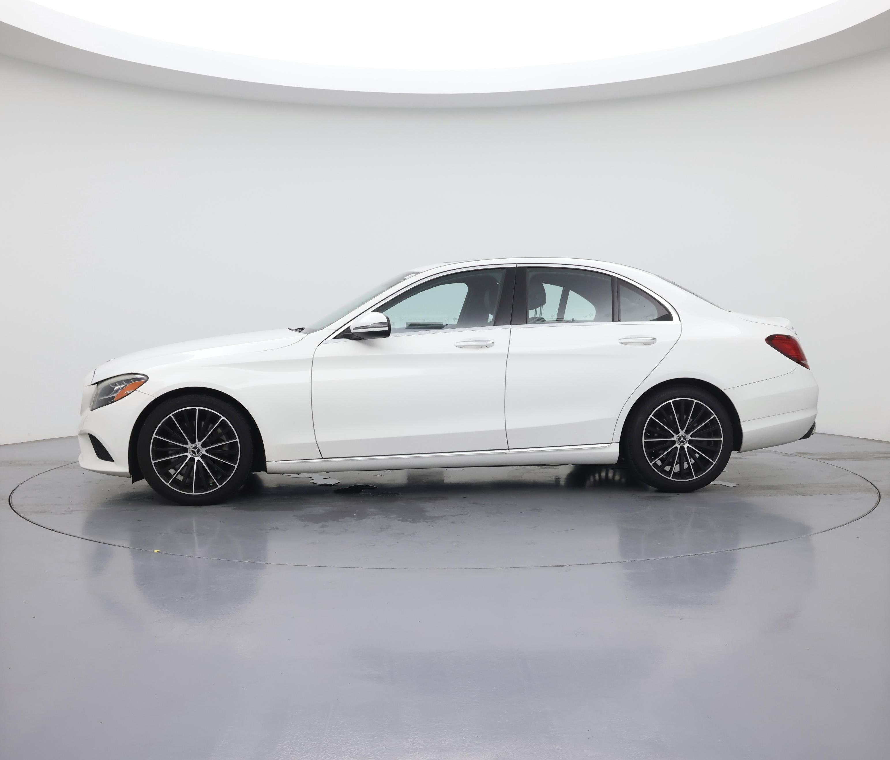 Thumbnail: 2021 Mercedes-Benz C-Class - 3