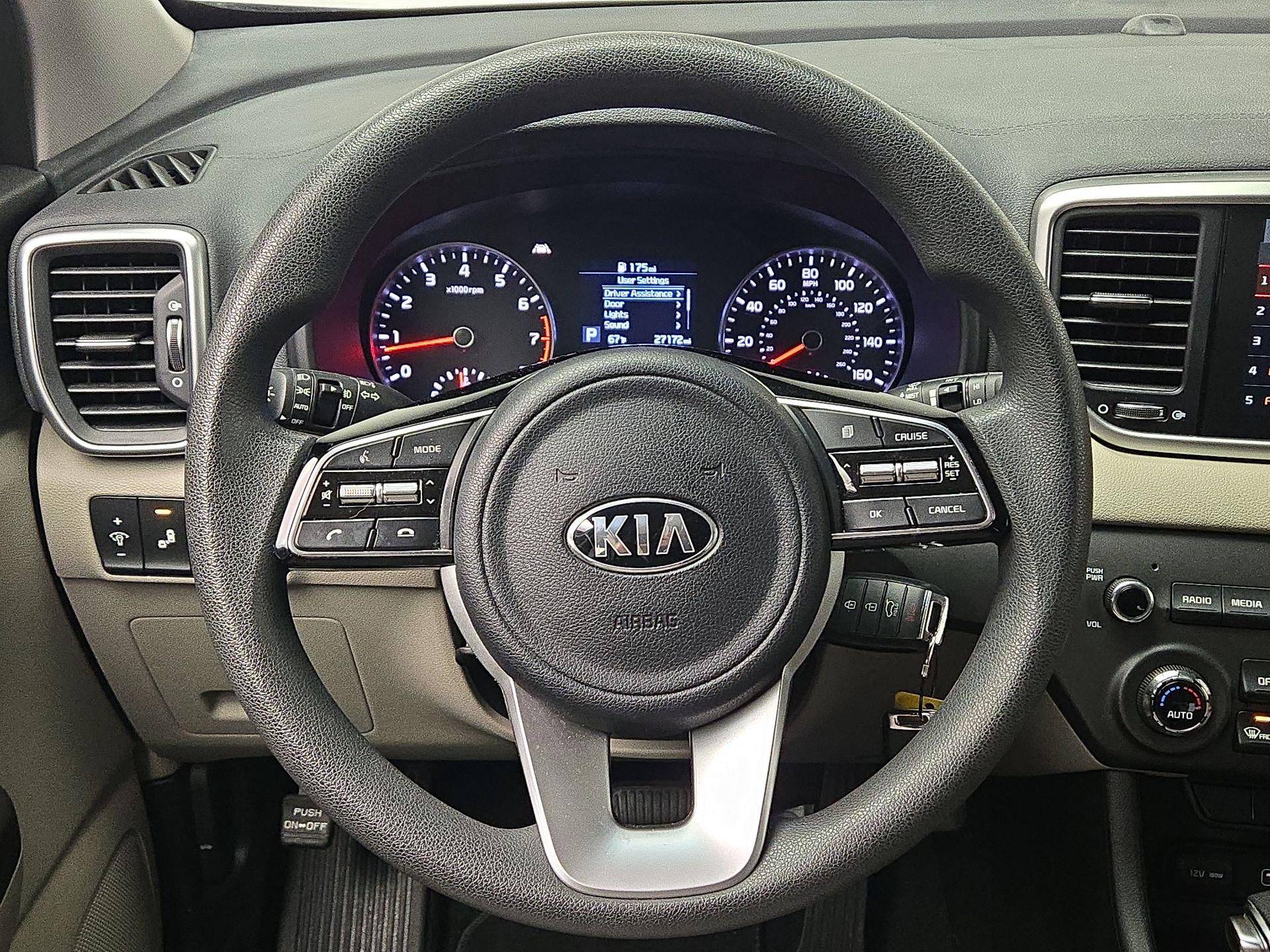 Thumbnail: 2020 Kia Sportage - 10