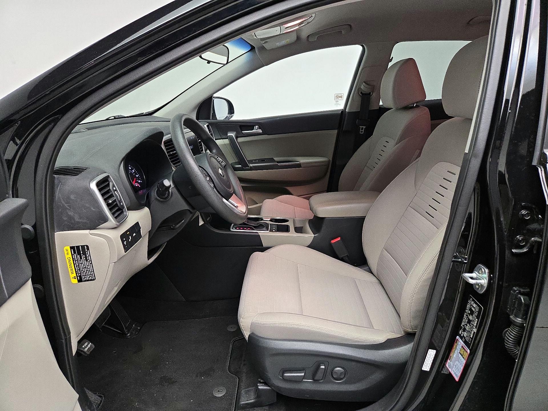 Thumbnail: 2020 Kia Sportage - 11
