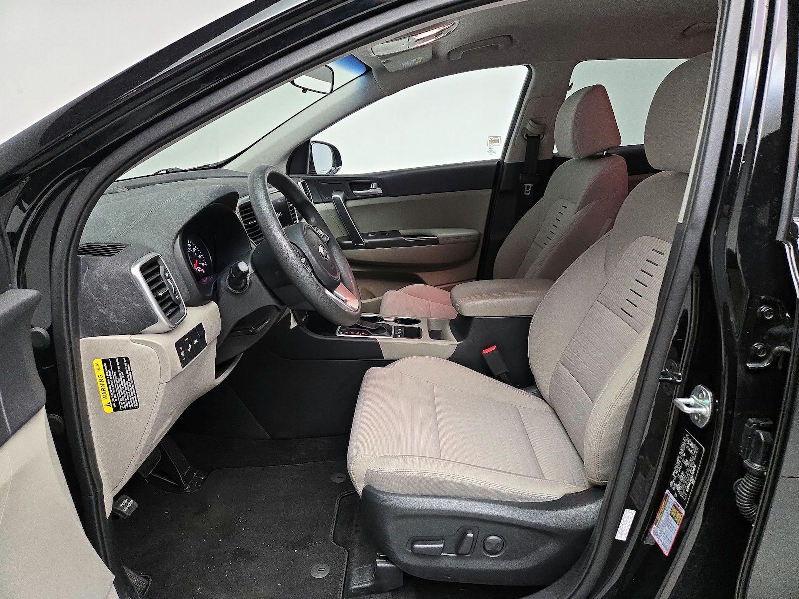 2020 Kia Sportage LX - Photo 12