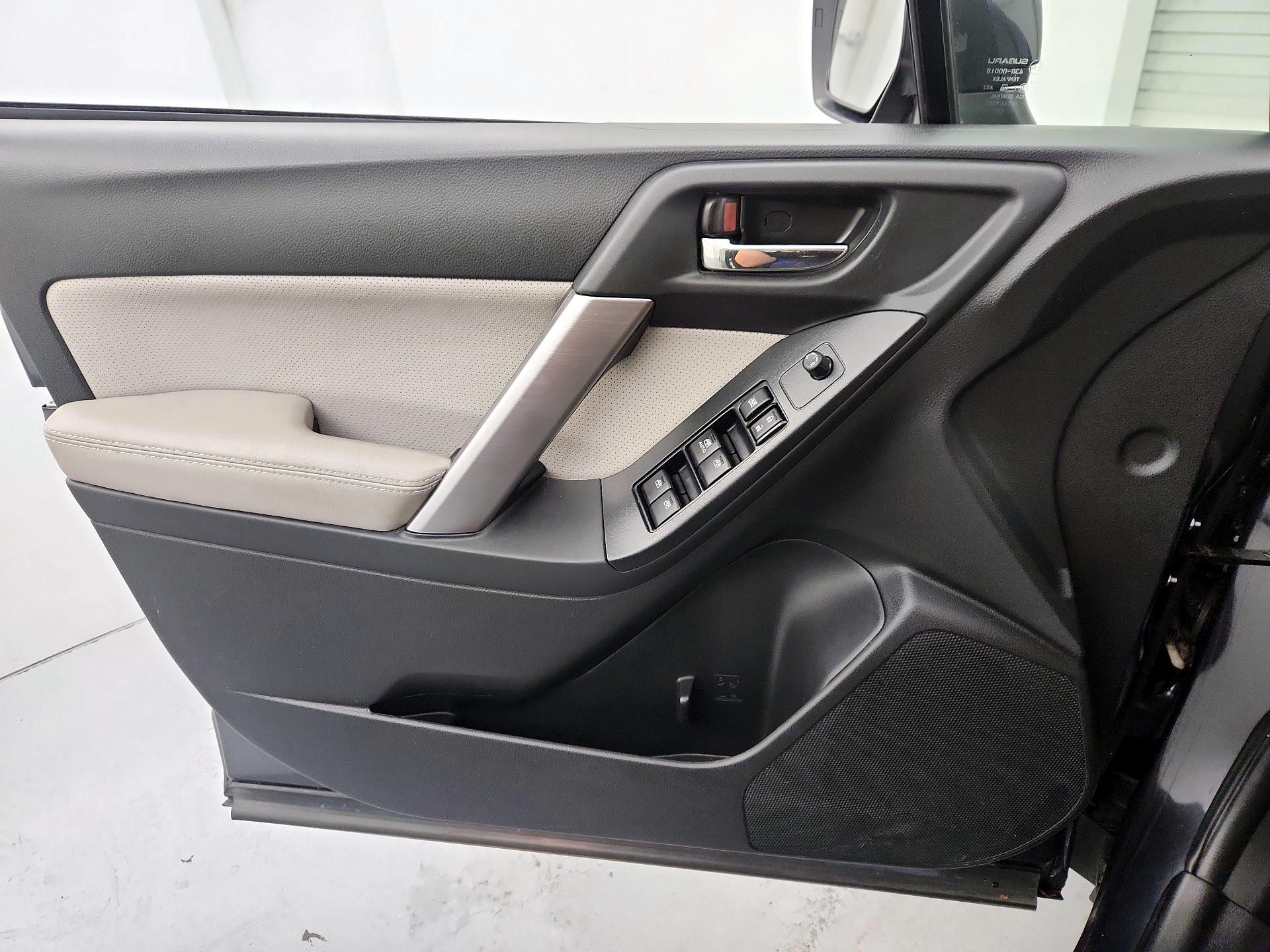 Thumbnail: 2015 Subaru Forester - 12