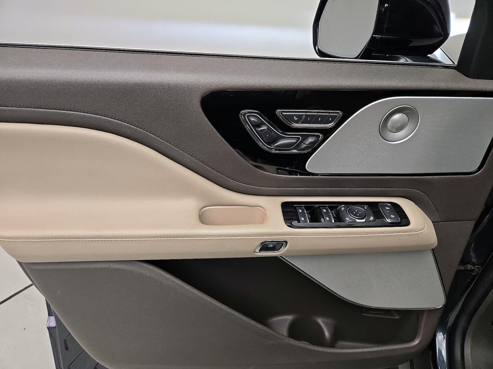 2022 Lincoln Aviator Grand Touring - Photo 13