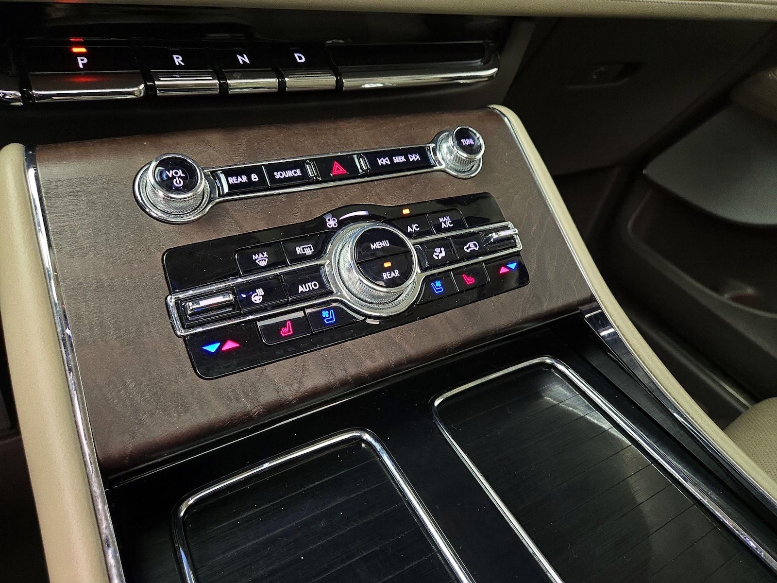 2022 Lincoln Aviator Grand Touring - Photo 18