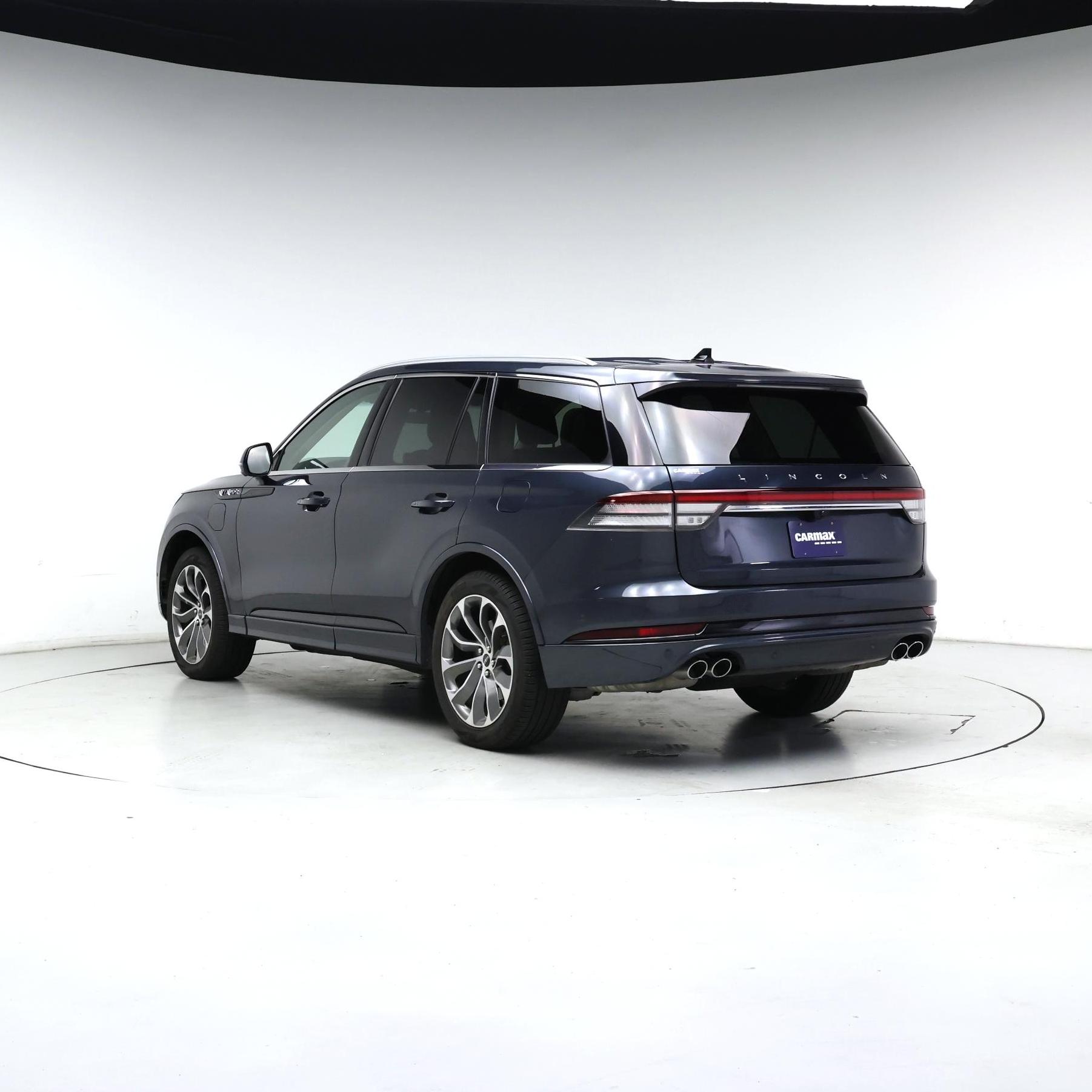 Thumbnail: 2022 Lincoln Aviator - 2