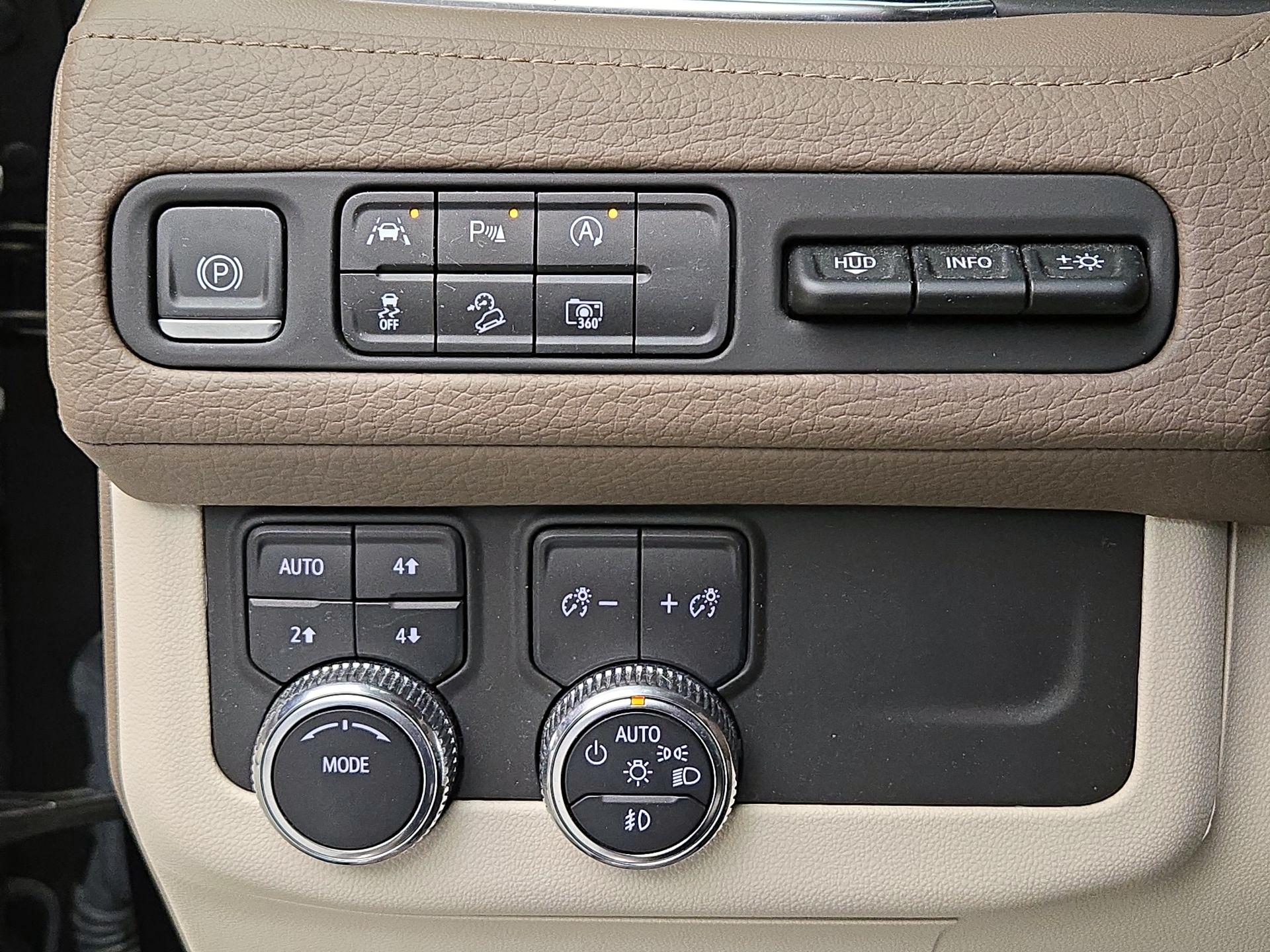 Thumbnail: 2023 GMC Yukon XL - 13