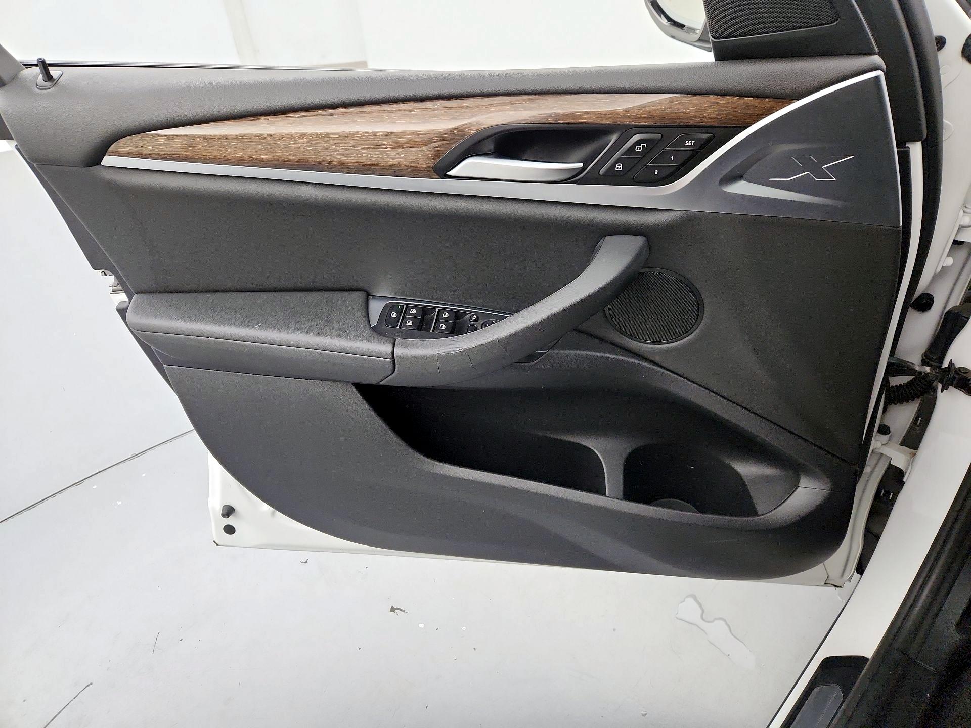 Thumbnail: 2019 BMW X3 - 12