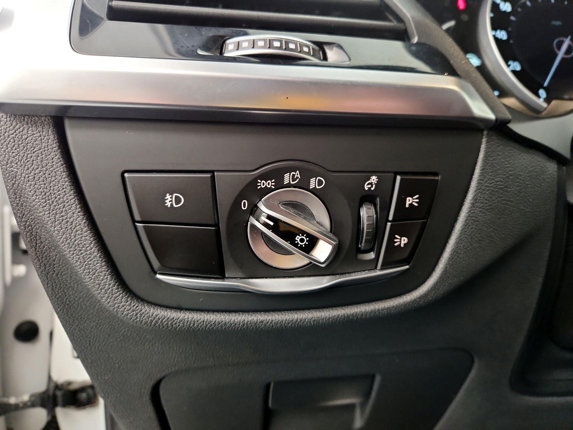 Thumbnail: 2019 BMW X3 - 13