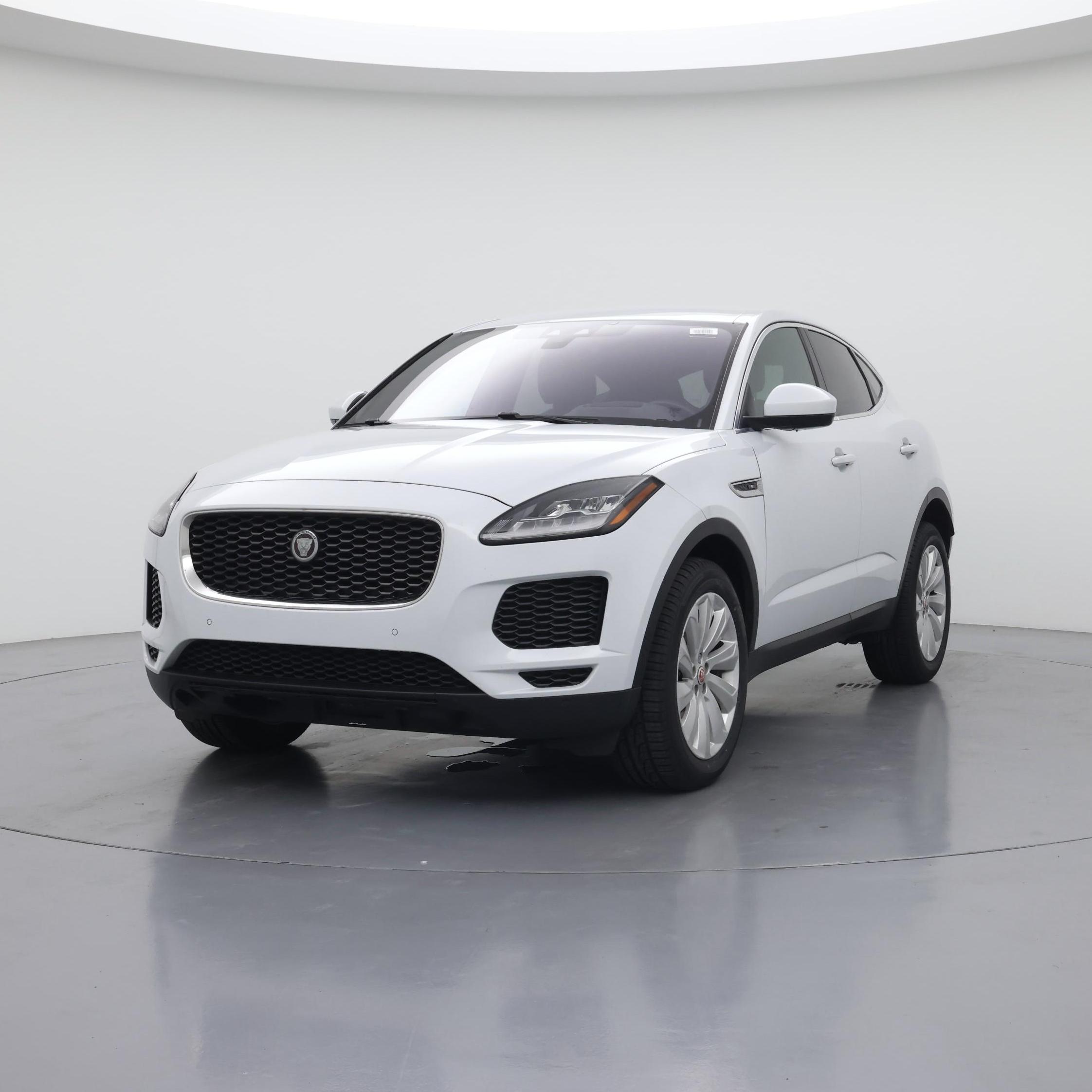 Thumbnail: 2018 Jaguar E-Pace - 4