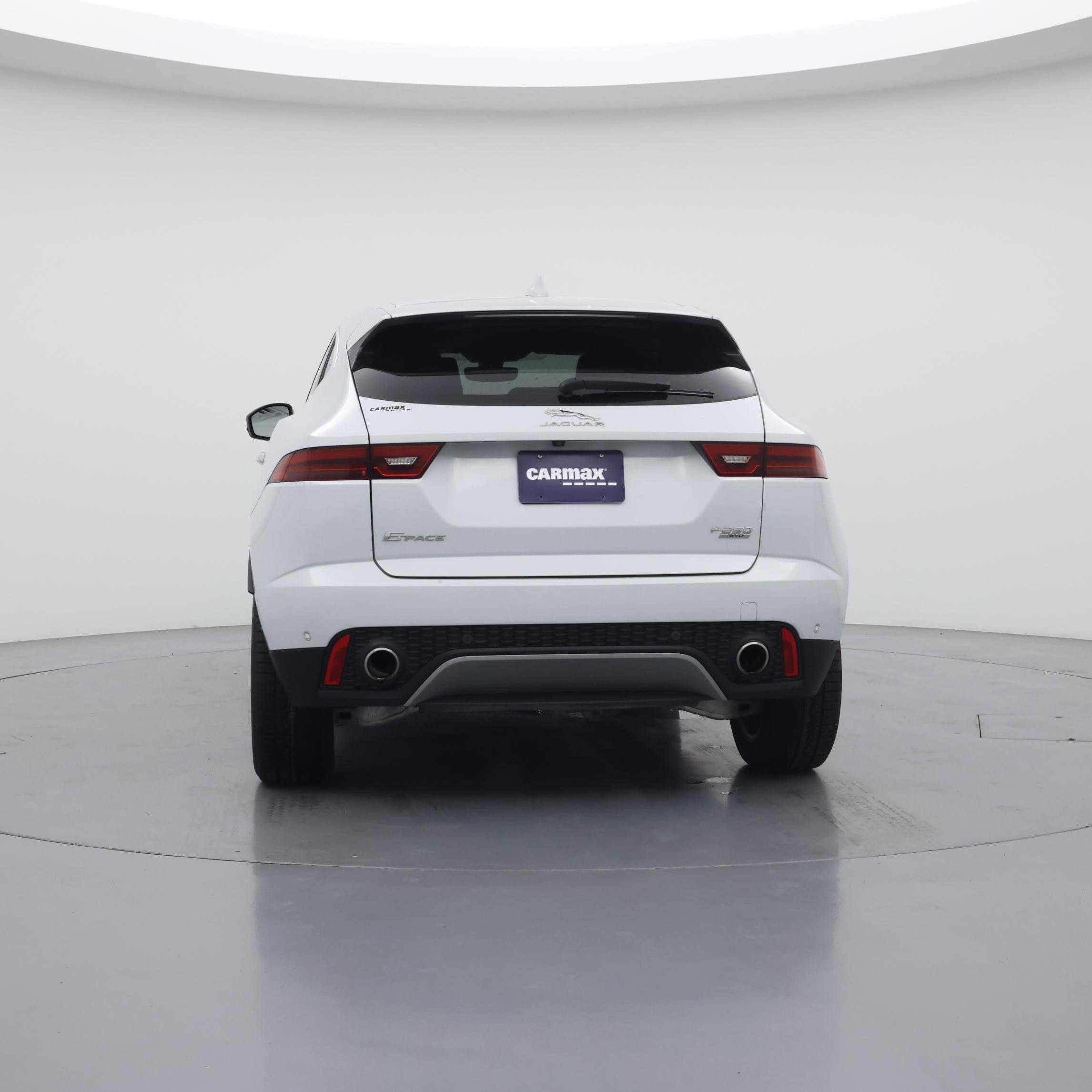 Thumbnail: 2018 Jaguar E-Pace - 6