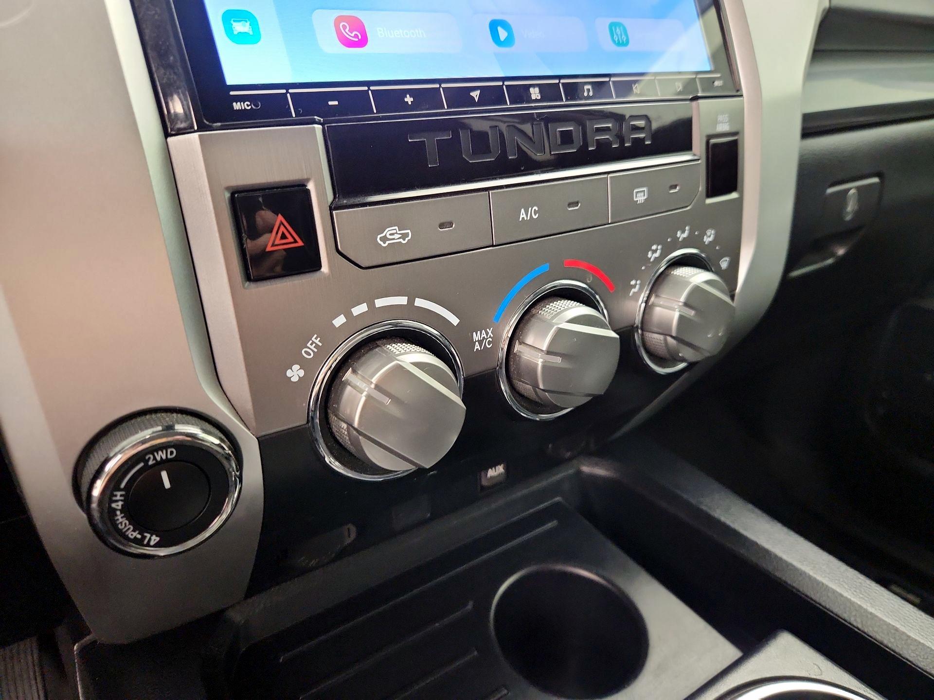 Thumbnail: 2019 Toyota Tundra - 17