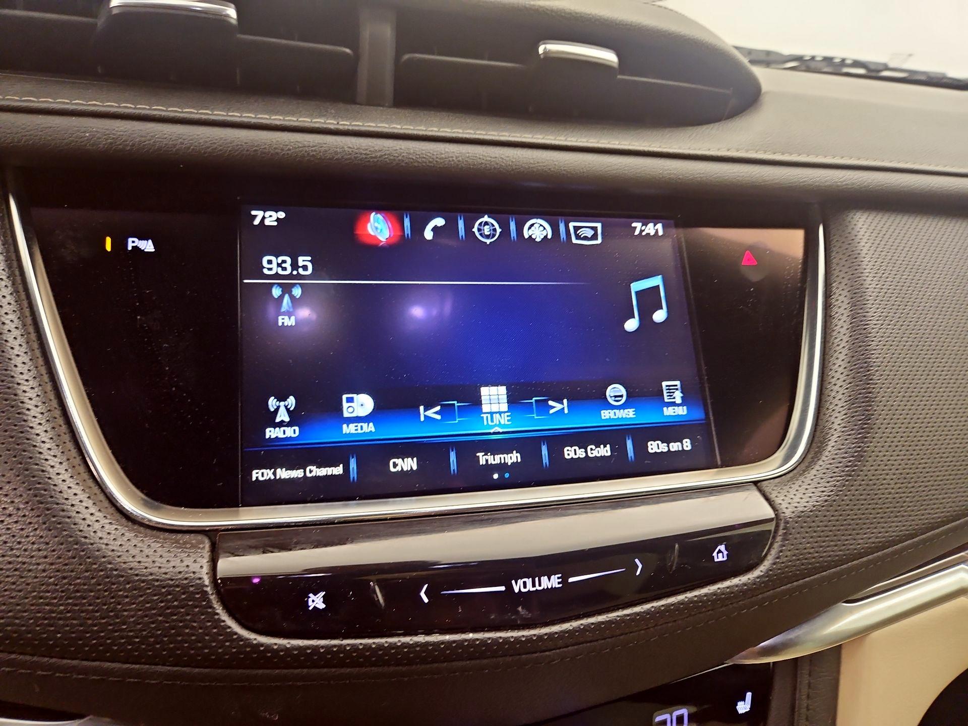 Thumbnail: 2017 Cadillac XT5 - 13