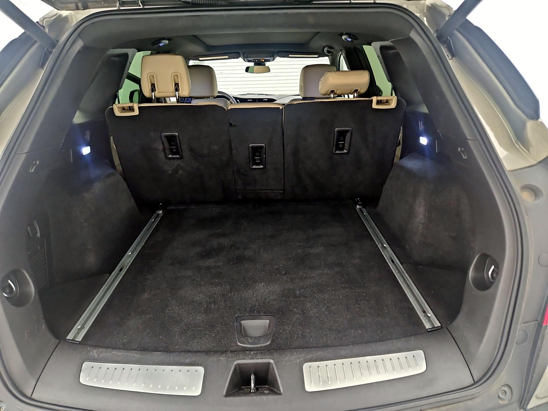 Thumbnail: 2017 Cadillac XT5 - 18
