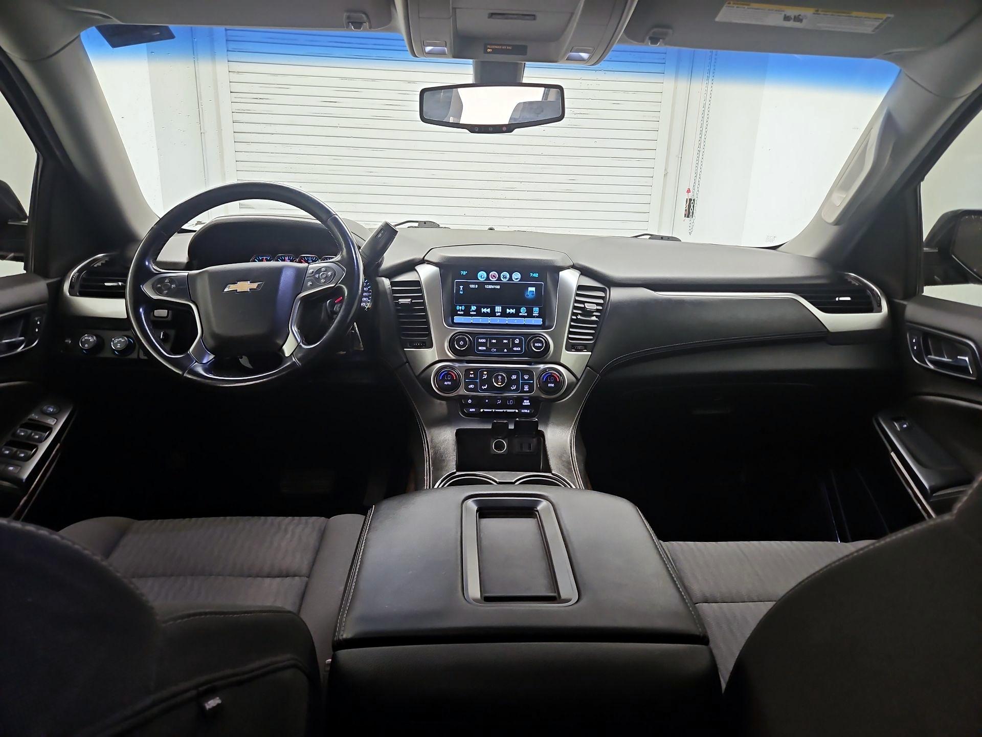 Thumbnail: 2019 Chevrolet Tahoe - 9