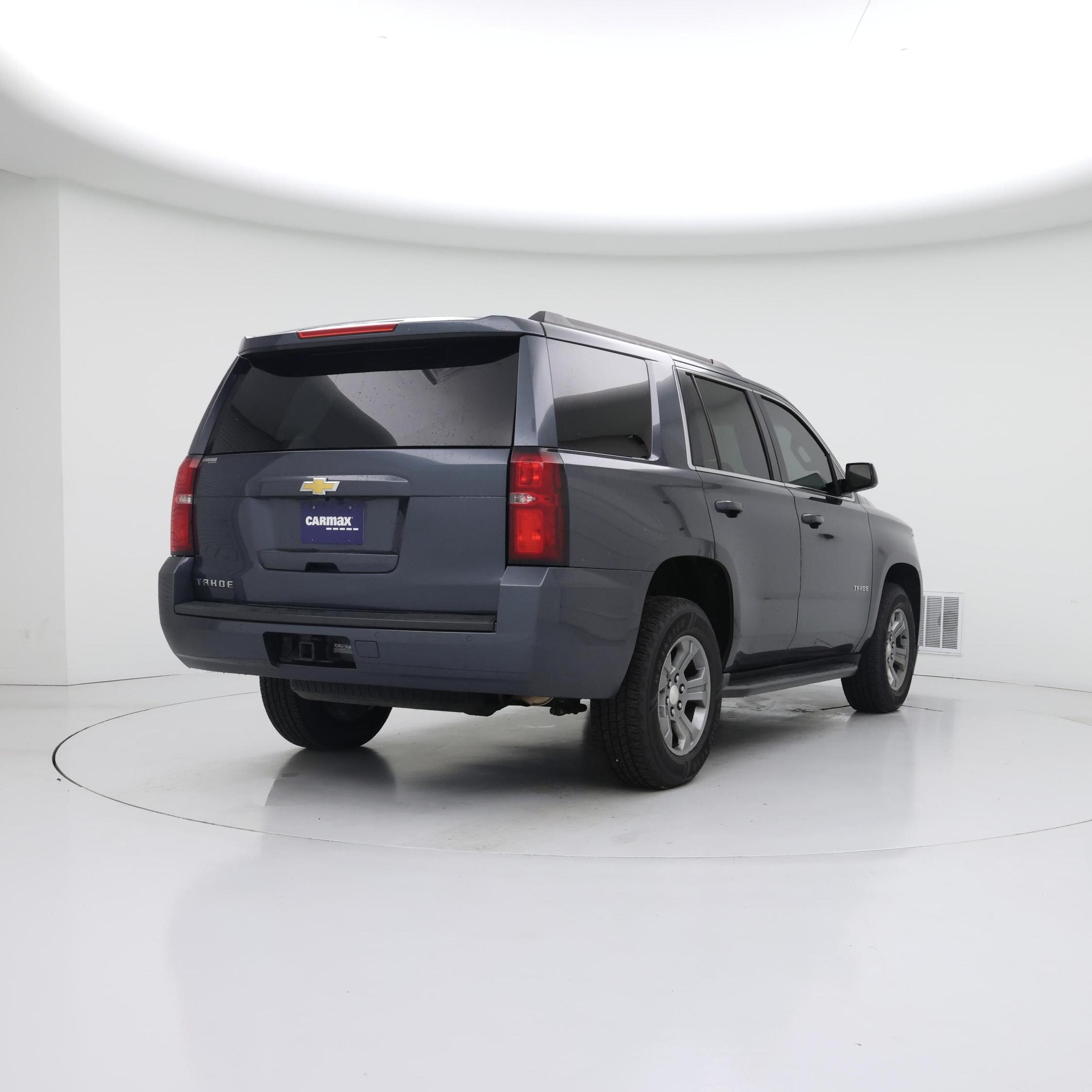 Thumbnail: 2019 Chevrolet Tahoe - 8