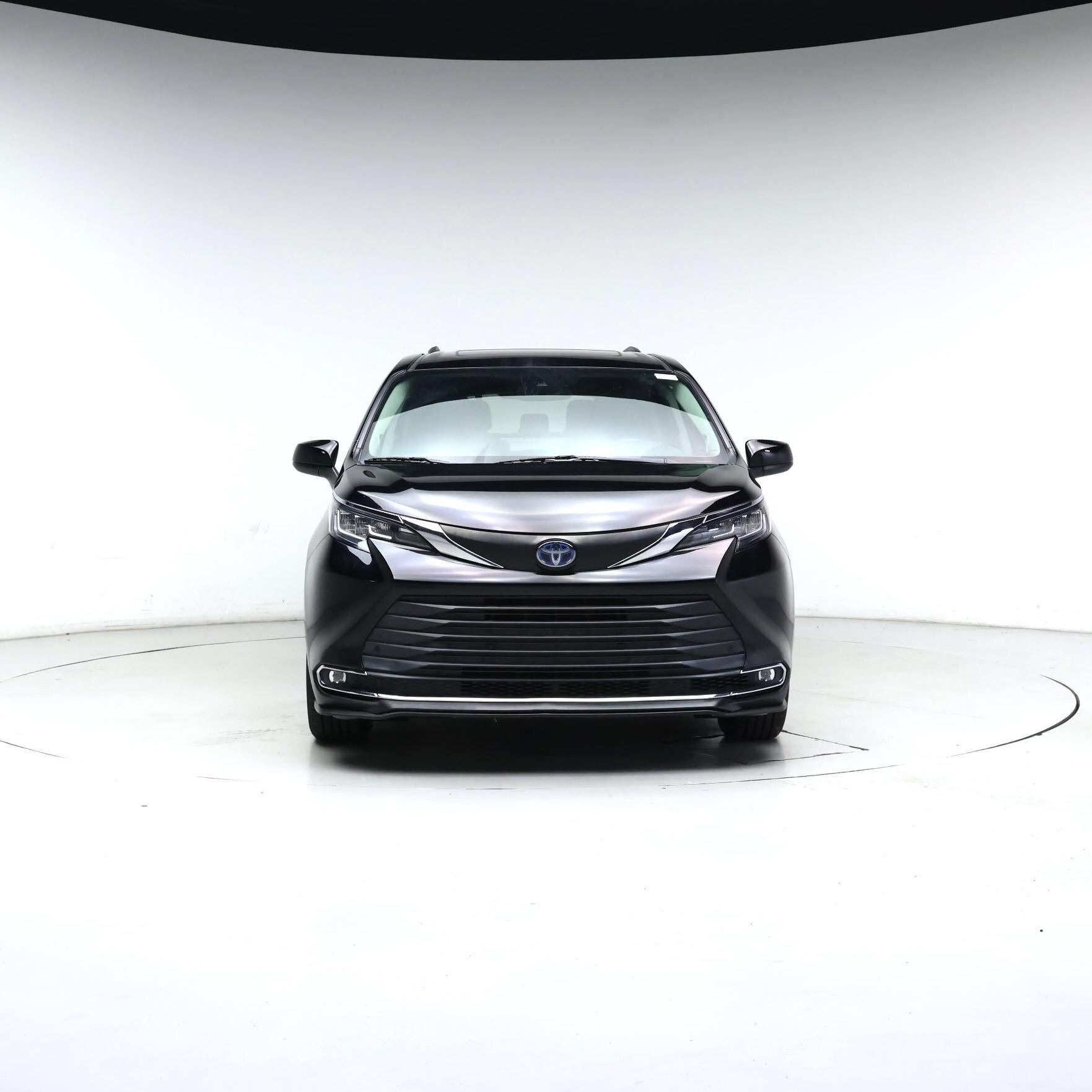 Thumbnail: 2022 Toyota Sienna - 5