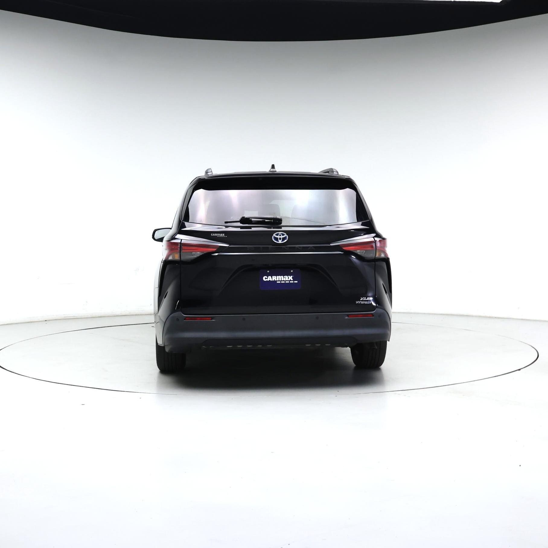 Thumbnail: 2022 Toyota Sienna - 6