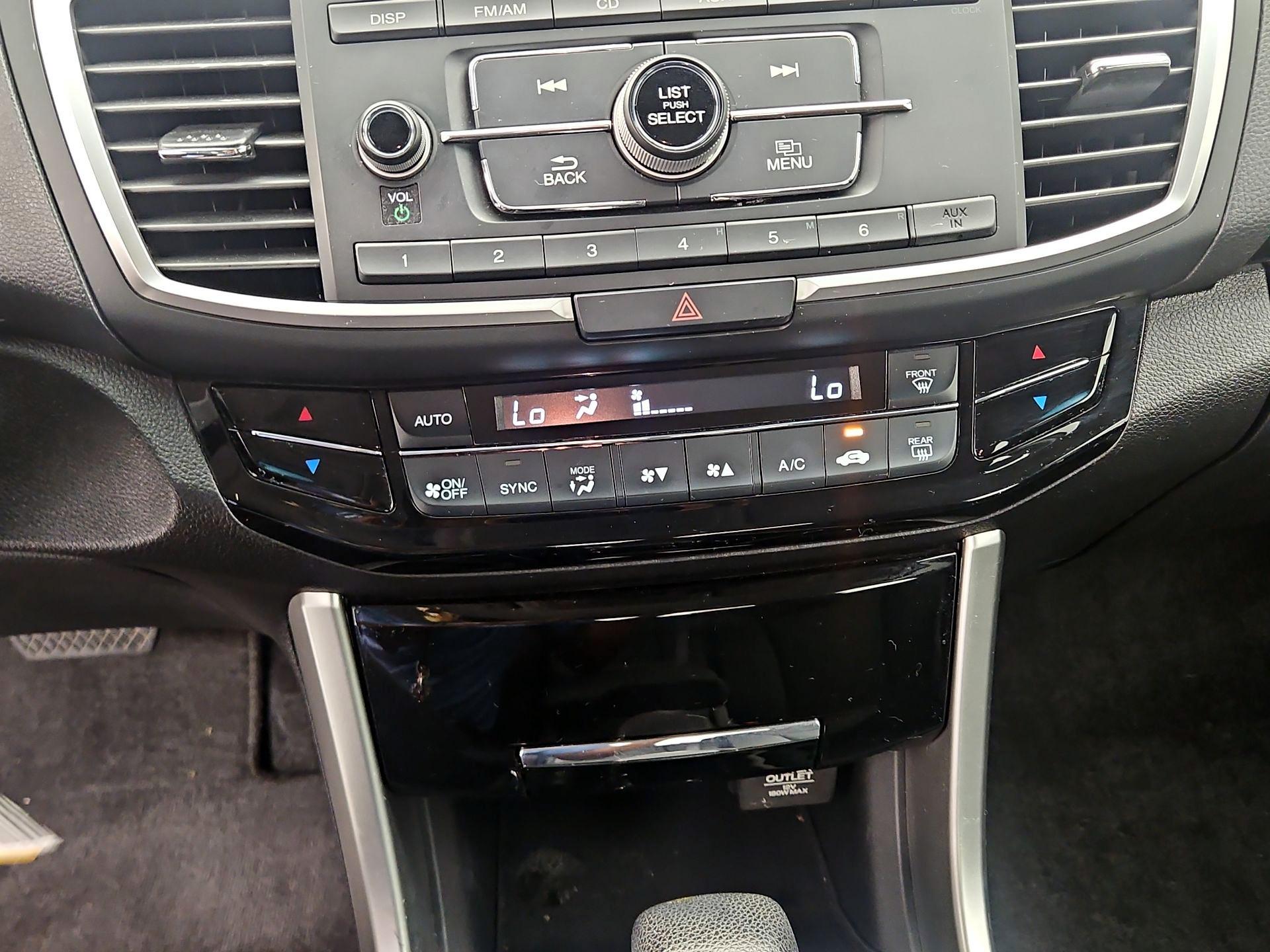 Thumbnail: 2017 Honda Accord - 16