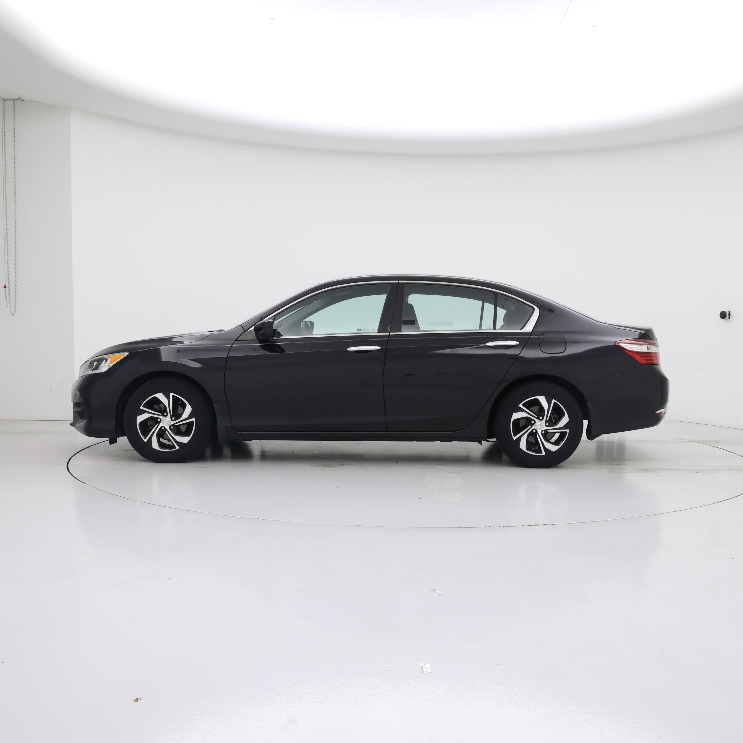Thumbnail: 2017 Honda Accord - 3