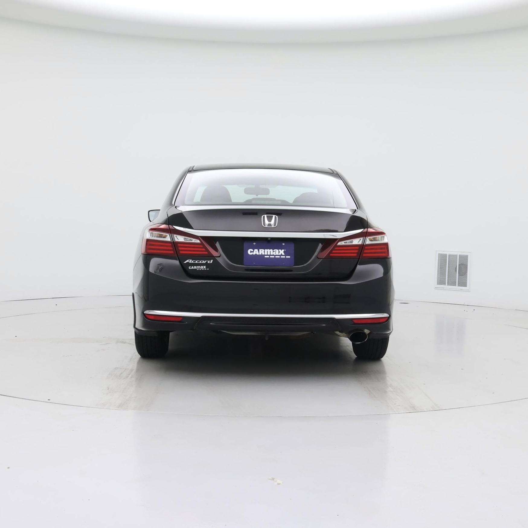 Thumbnail: 2017 Honda Accord - 6
