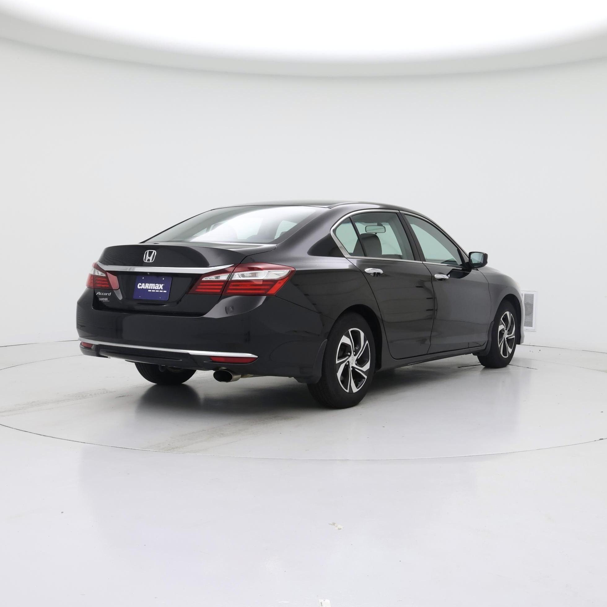 Thumbnail: 2017 Honda Accord - 8